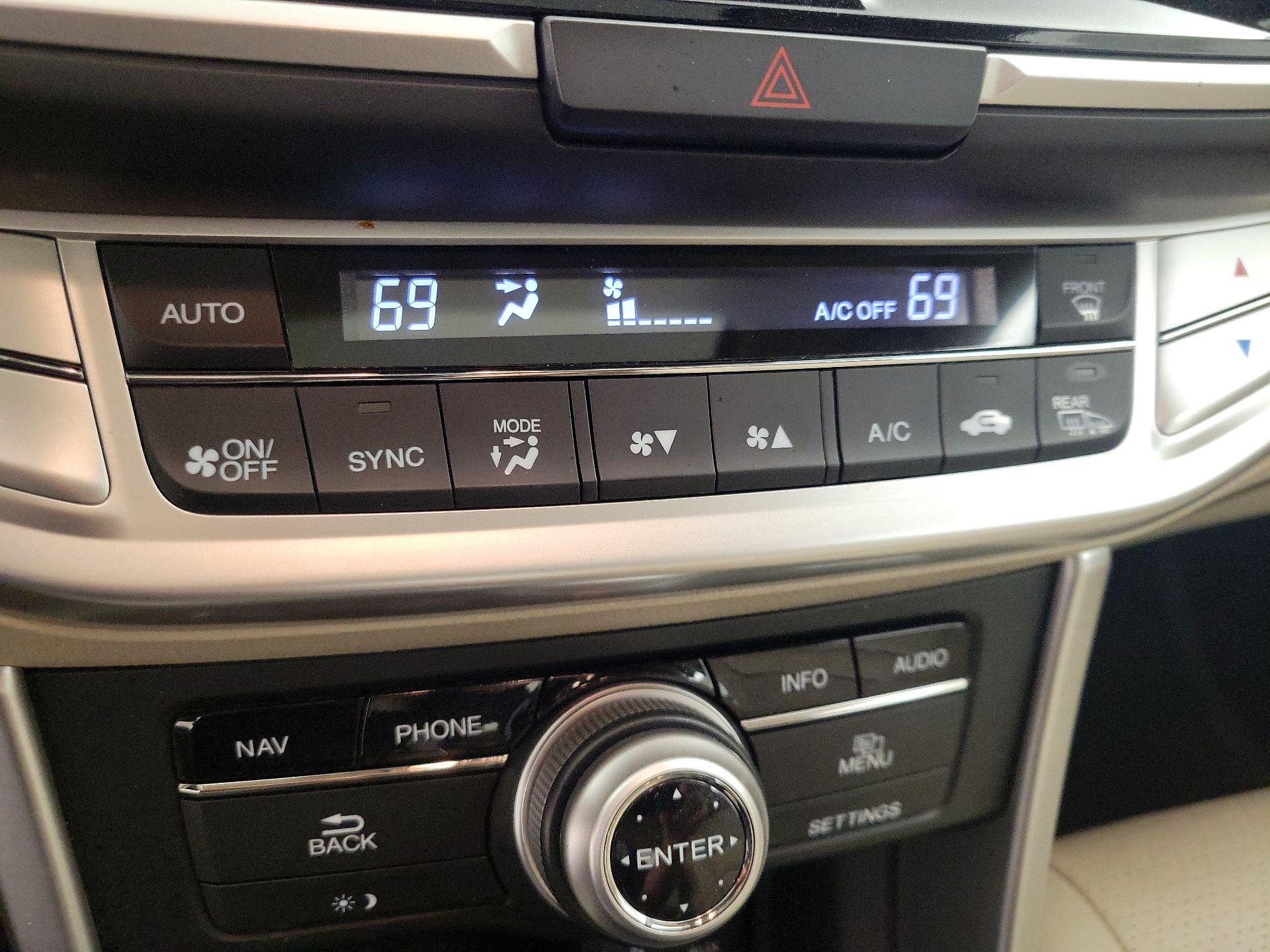 Thumbnail: 2014 Honda Accord - 17