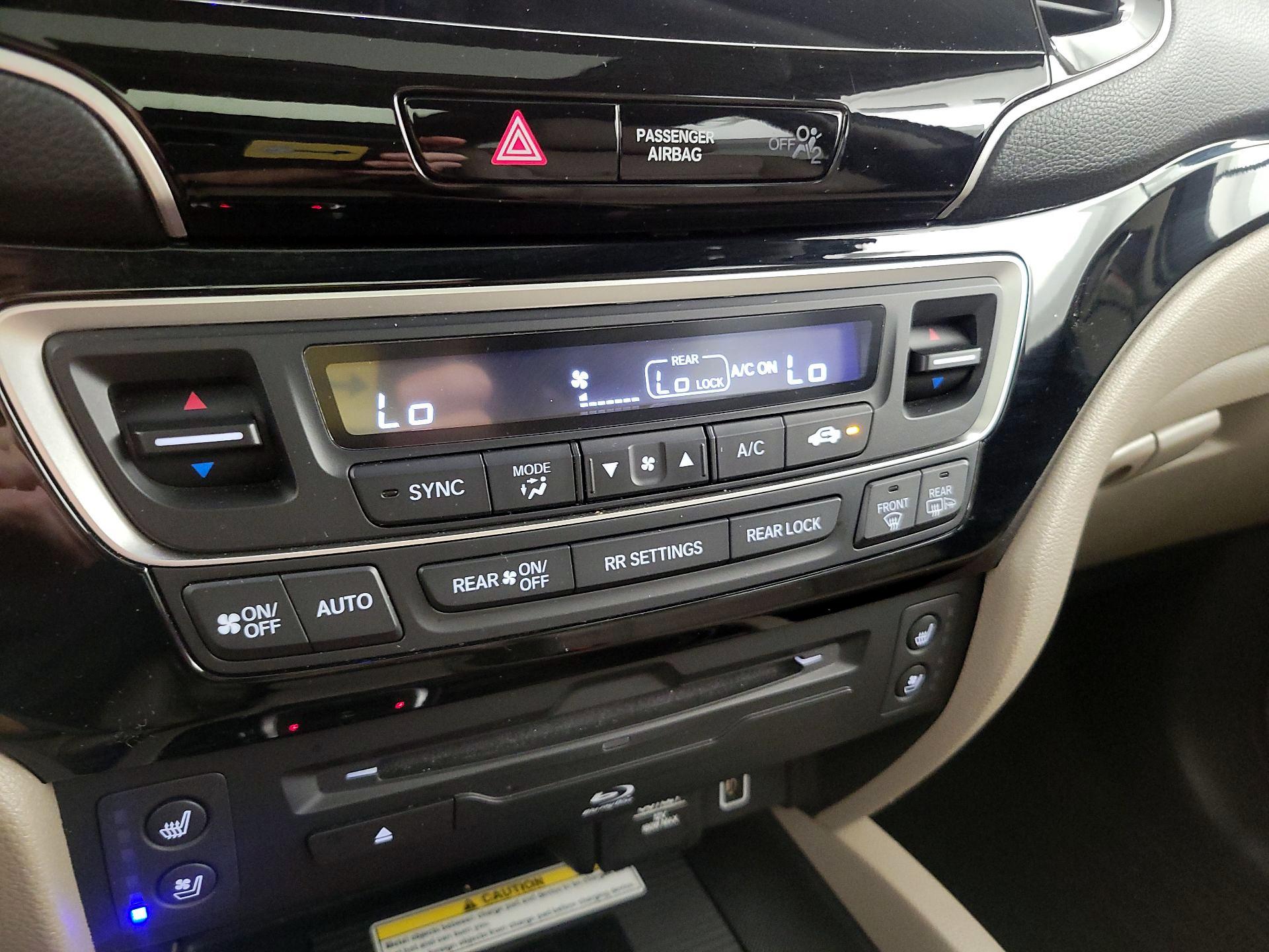 Thumbnail: 2021 Honda Pilot - 17