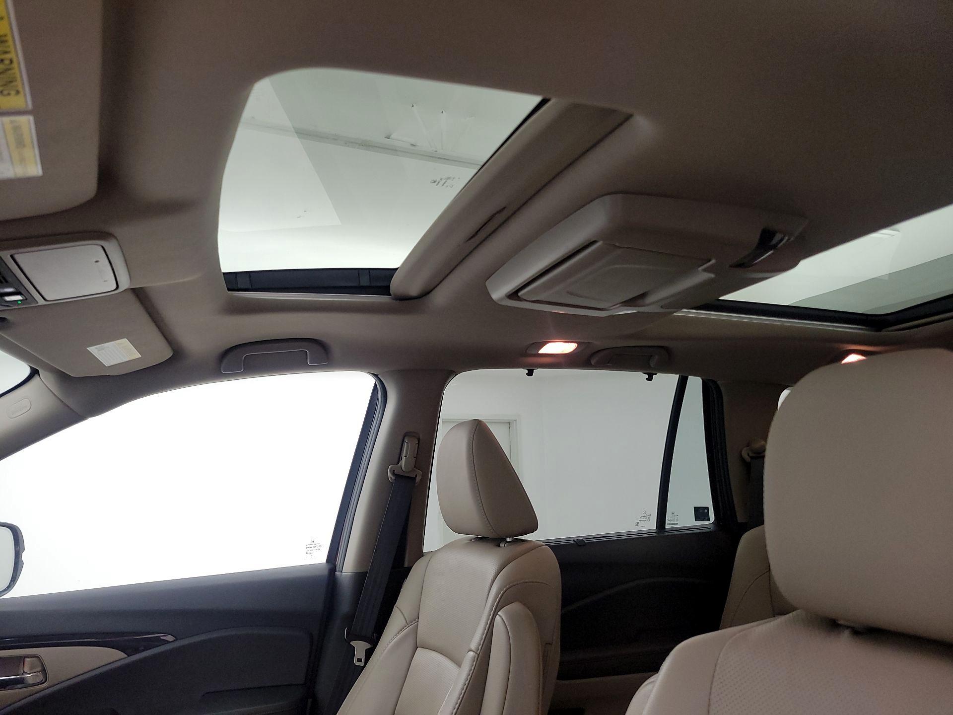 Thumbnail: 2021 Honda Pilot - 20