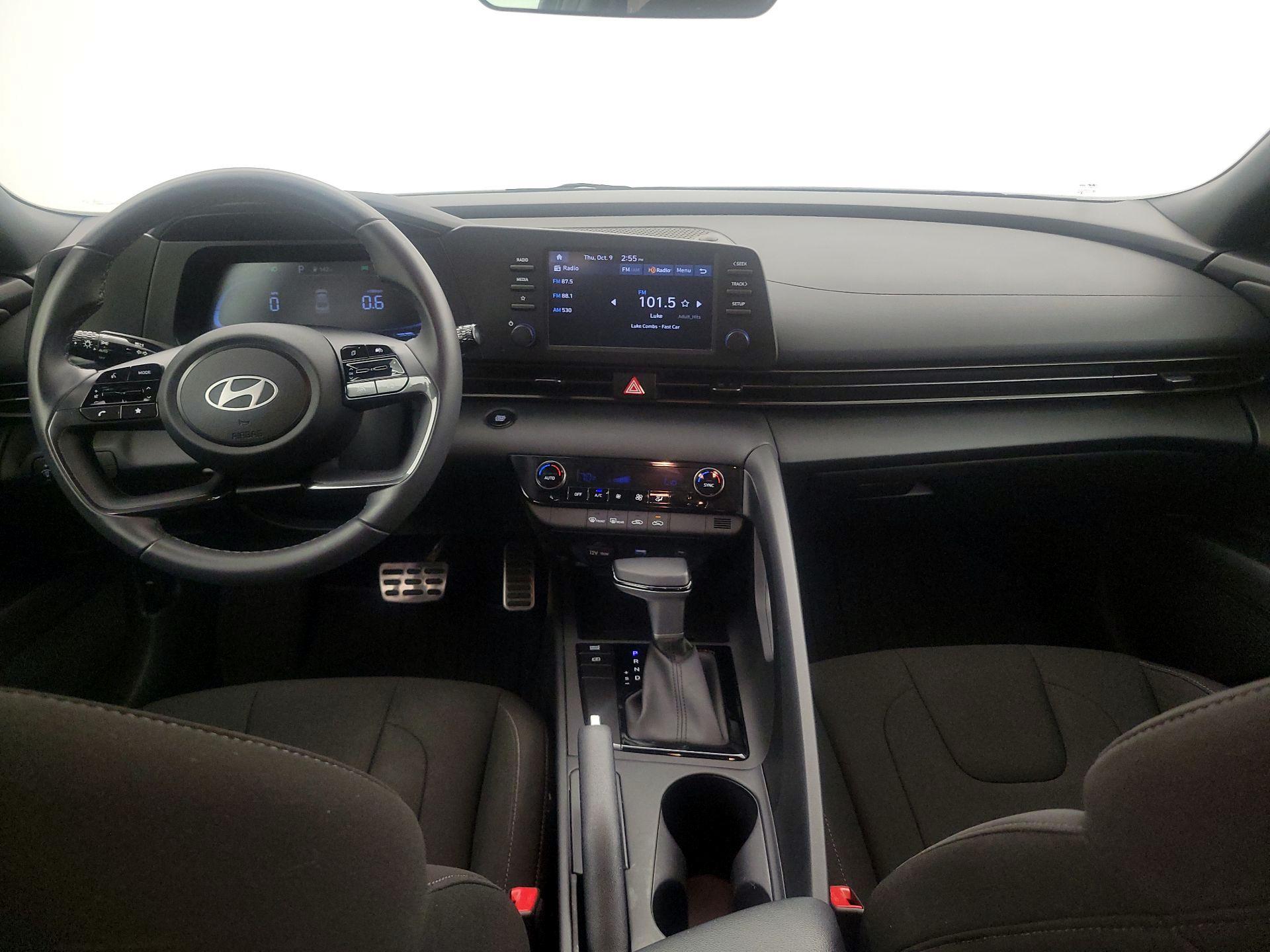 Thumbnail: 2025 Hyundai Elantra - 9