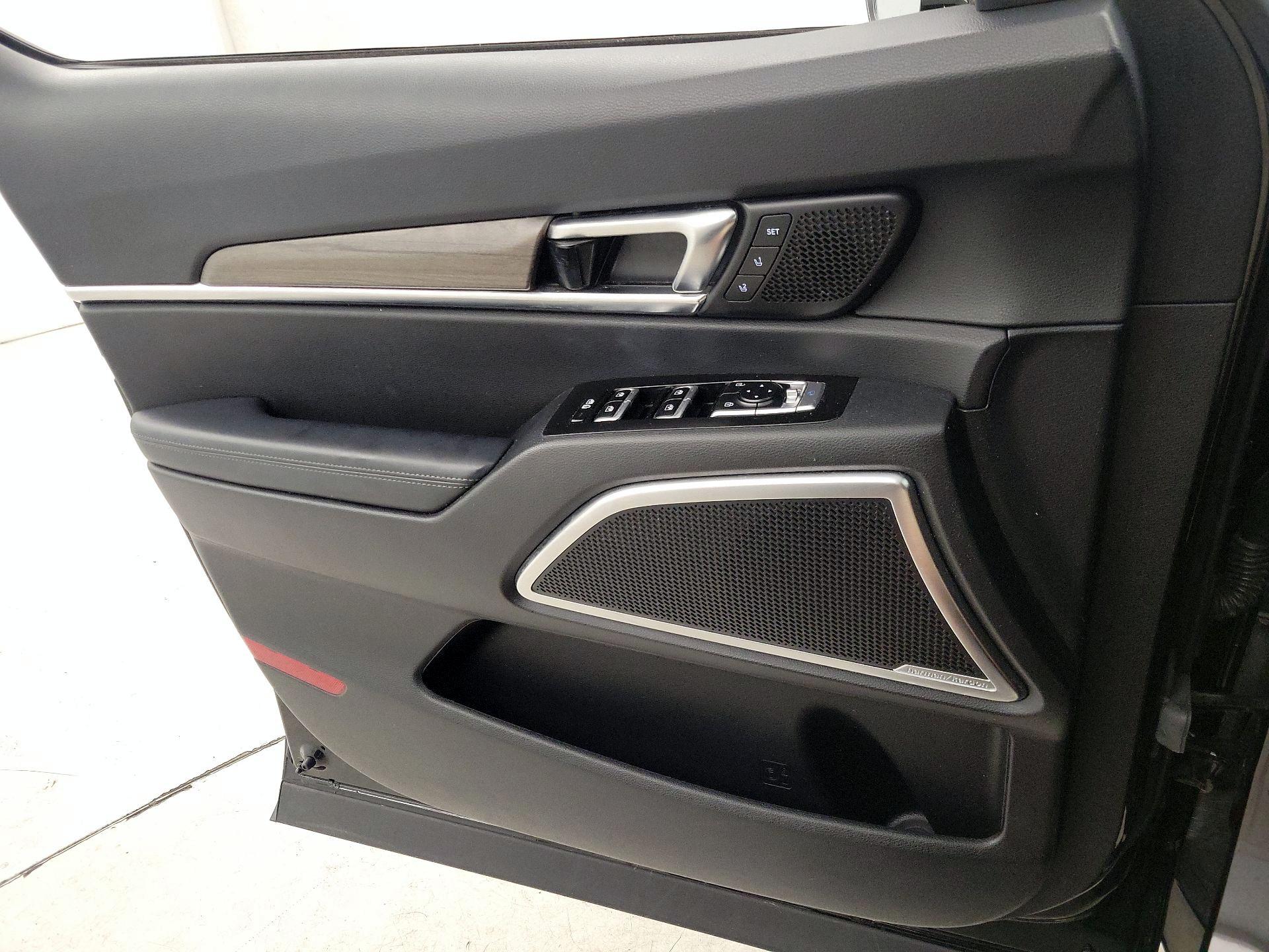 Thumbnail: 2020 Kia Telluride - 12