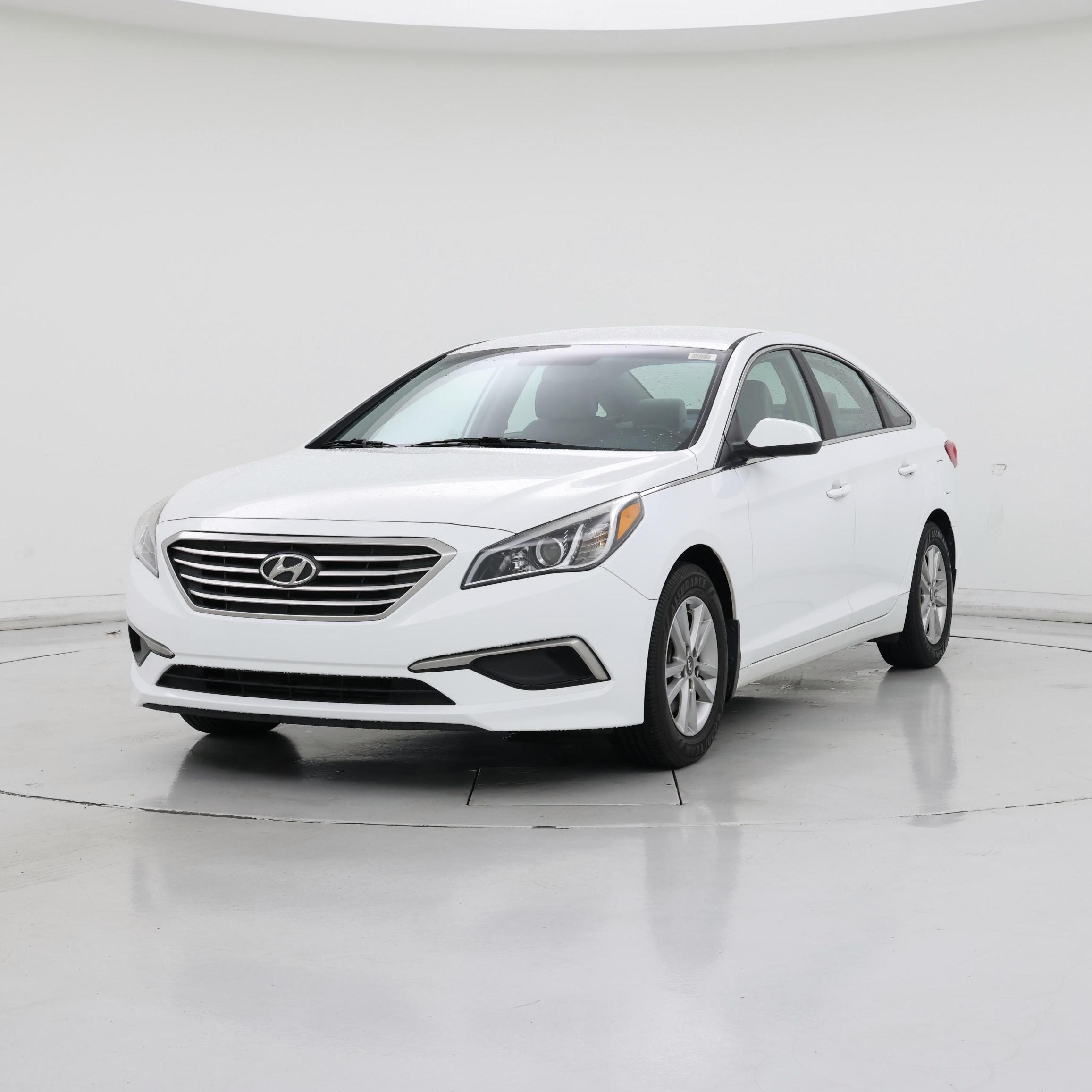 Thumbnail: 2017 Hyundai Sonata - 4