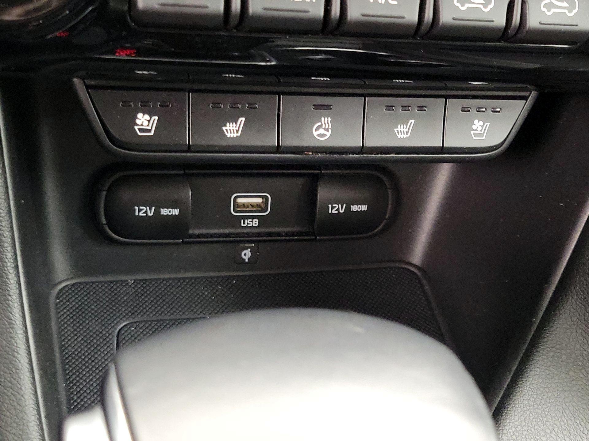 Thumbnail: 2022 Kia Sportage - 19