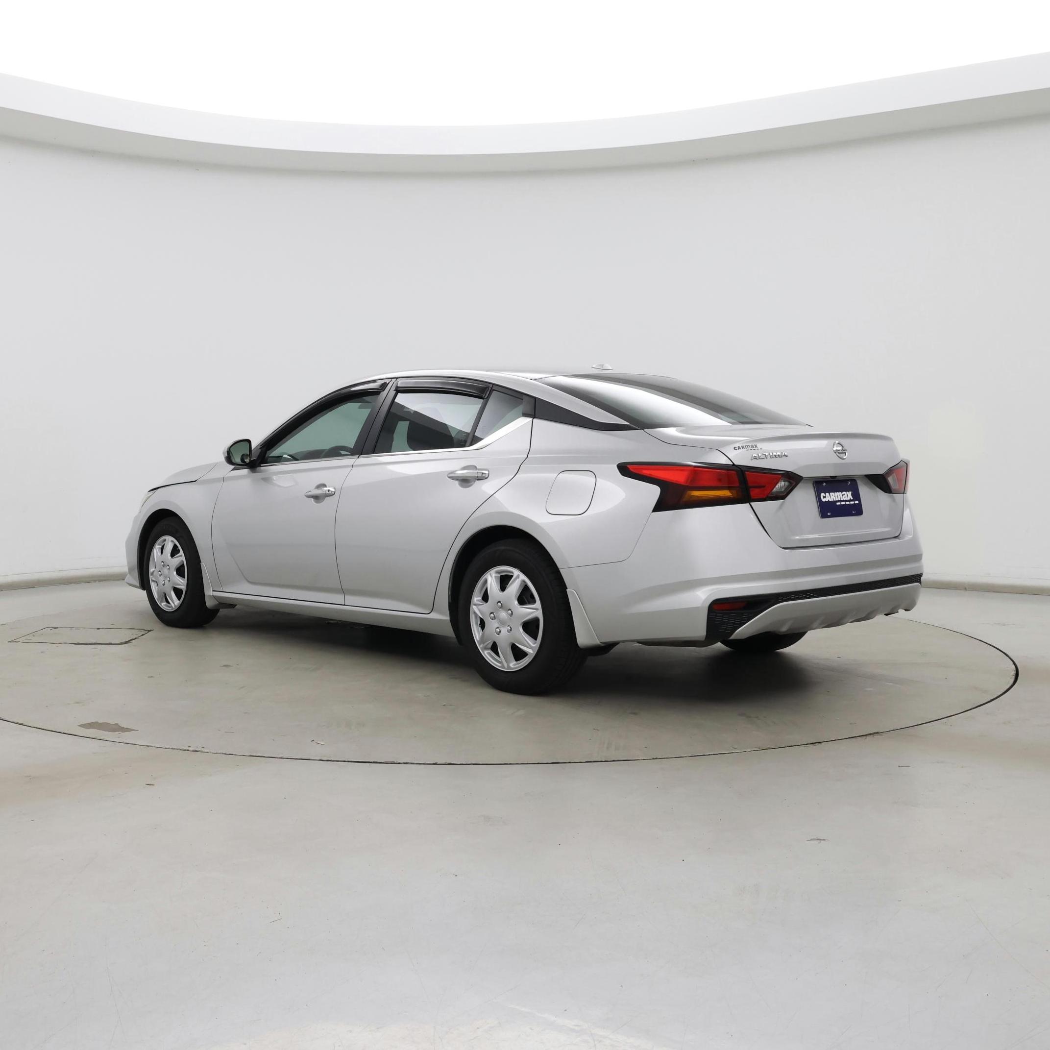 Thumbnail: 2020 Nissan Altima - 2