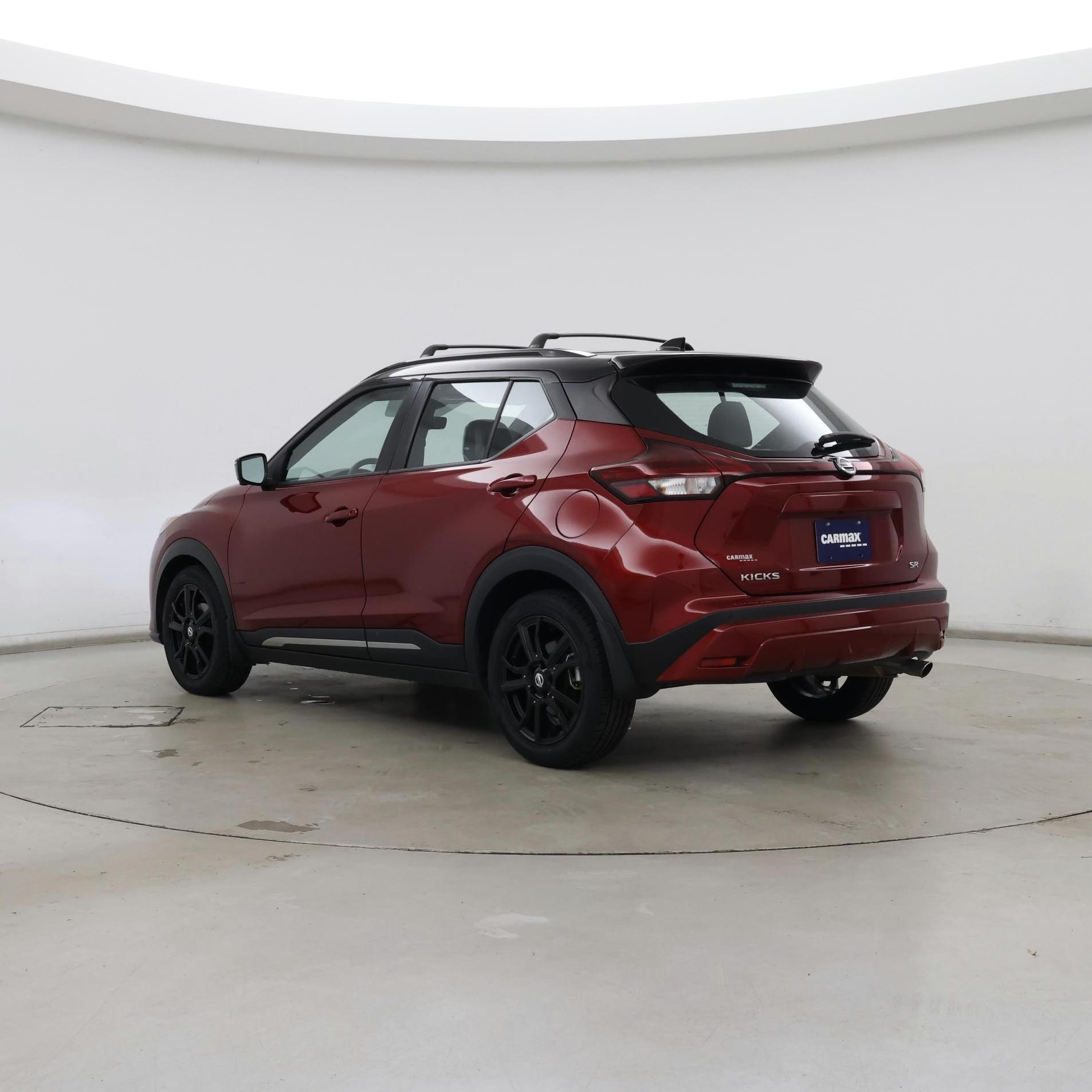 Thumbnail: 2021 Nissan Kicks - 2