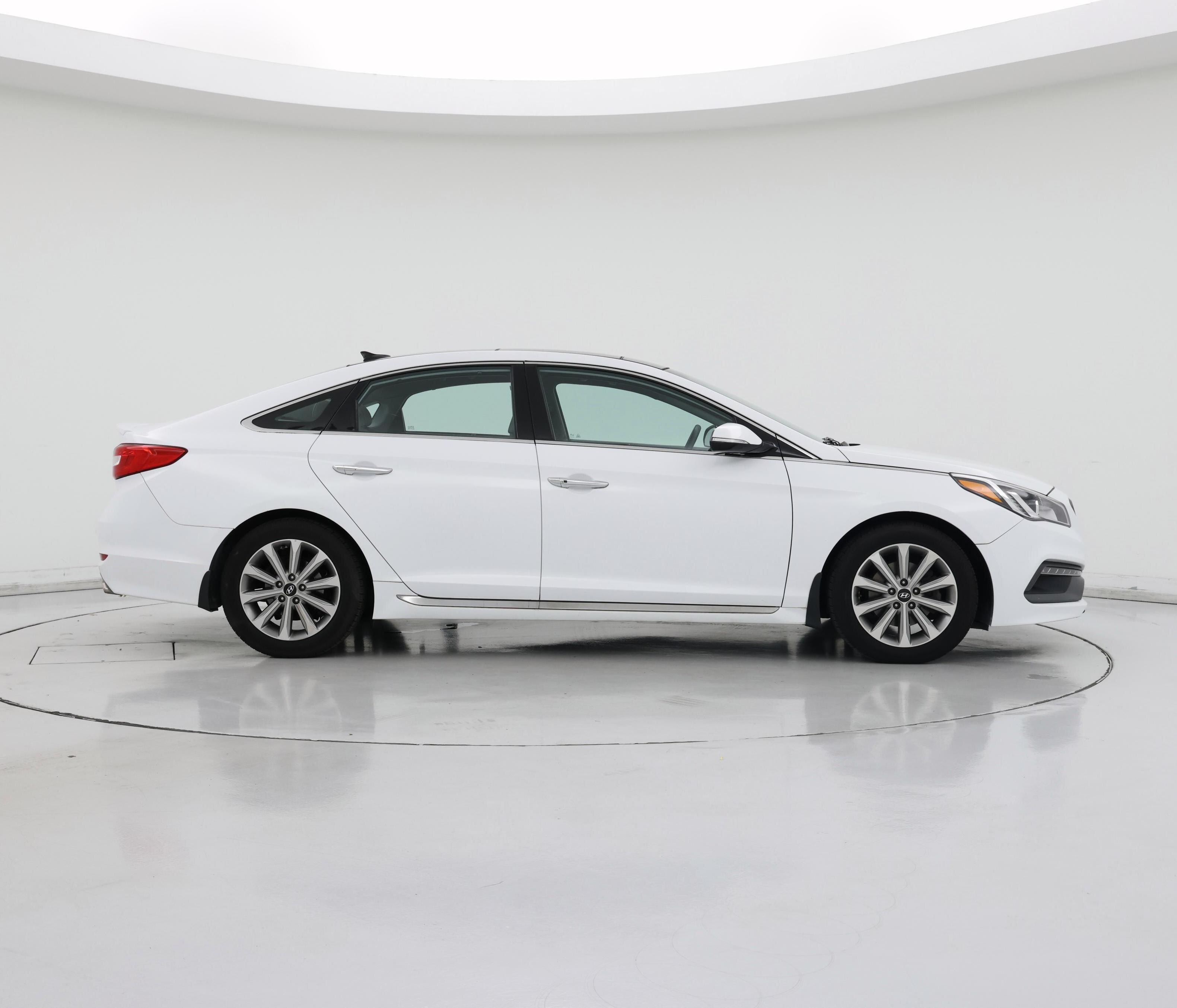 Thumbnail: 2016 Hyundai Sonata - 7