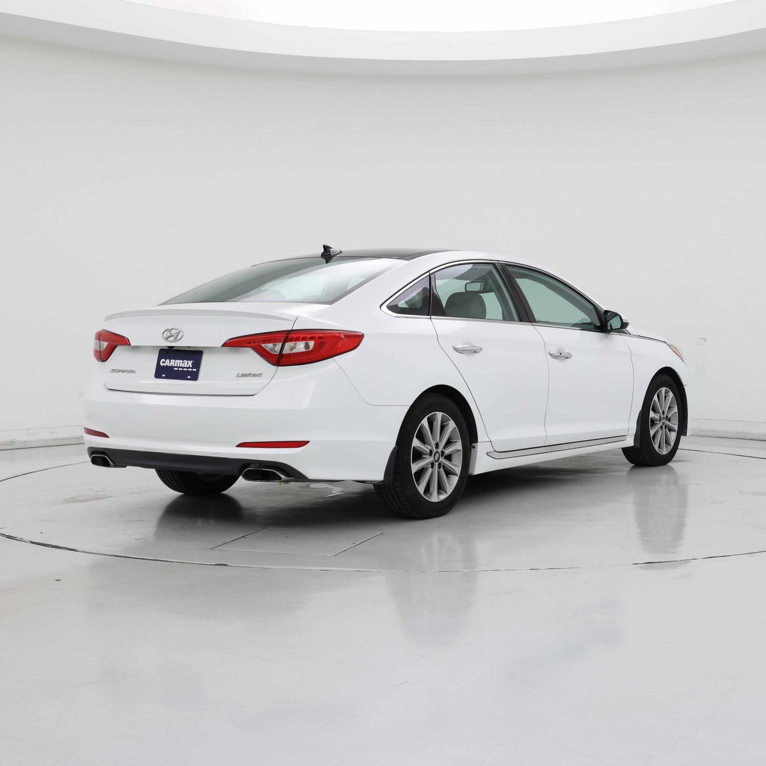 Thumbnail: 2016 Hyundai Sonata - 8