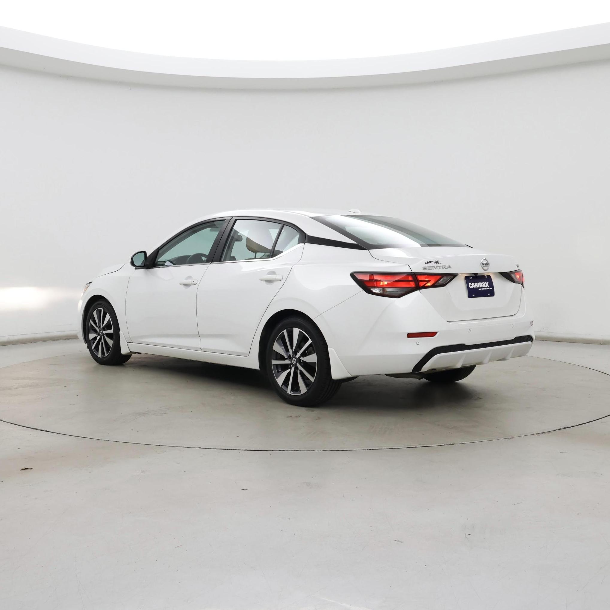 Thumbnail: 2021 Nissan Sentra - 2
