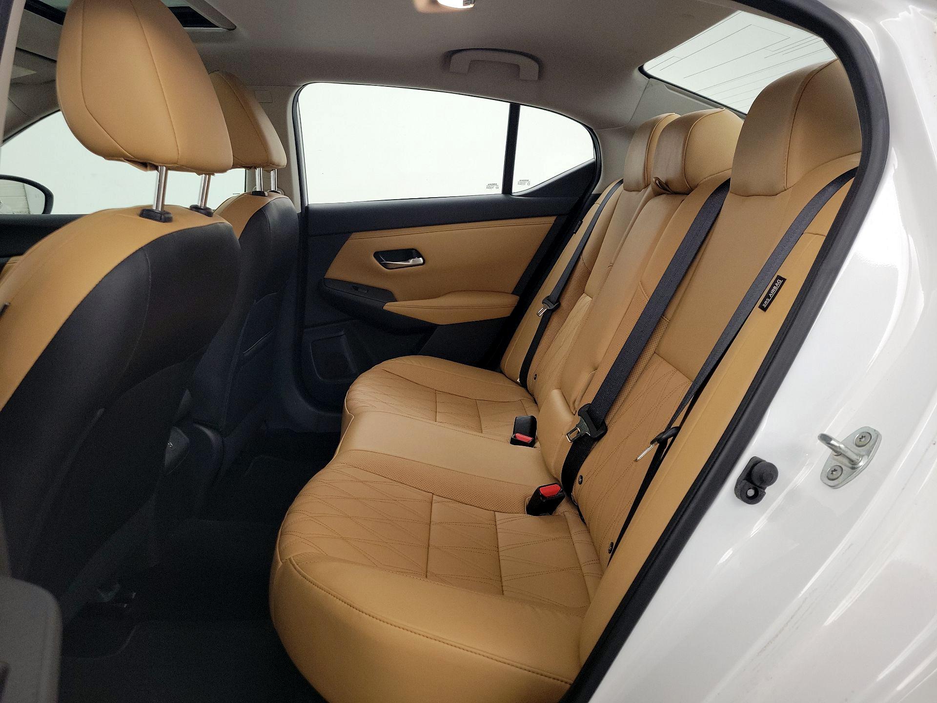 Thumbnail: 2021 Nissan Sentra - 20