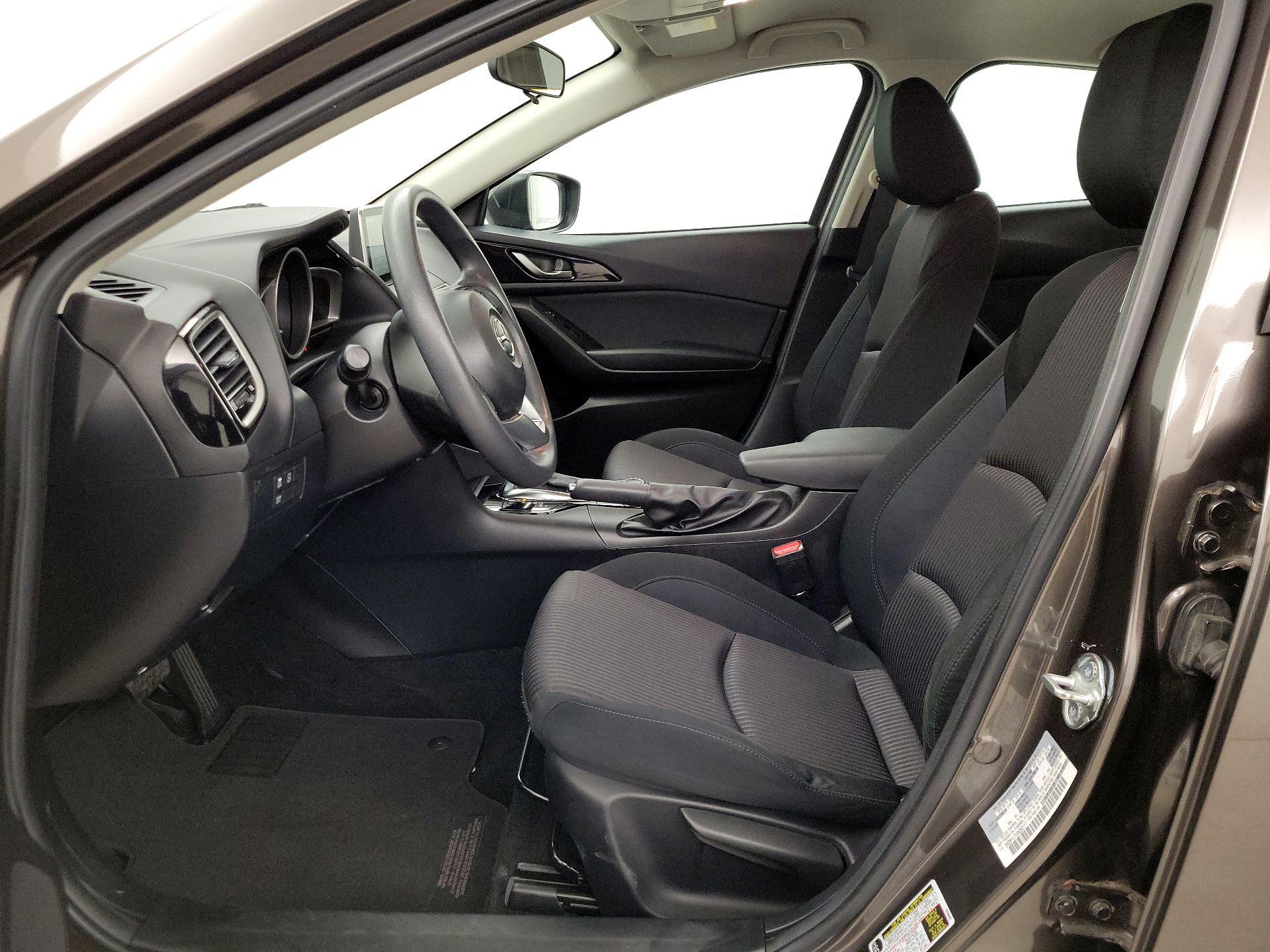 Thumbnail: 2016 Mazda Mazda3 - 11