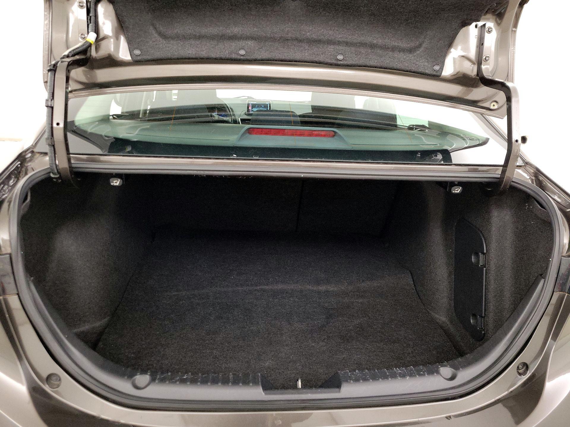 Thumbnail: 2016 Mazda Mazda3 - 20