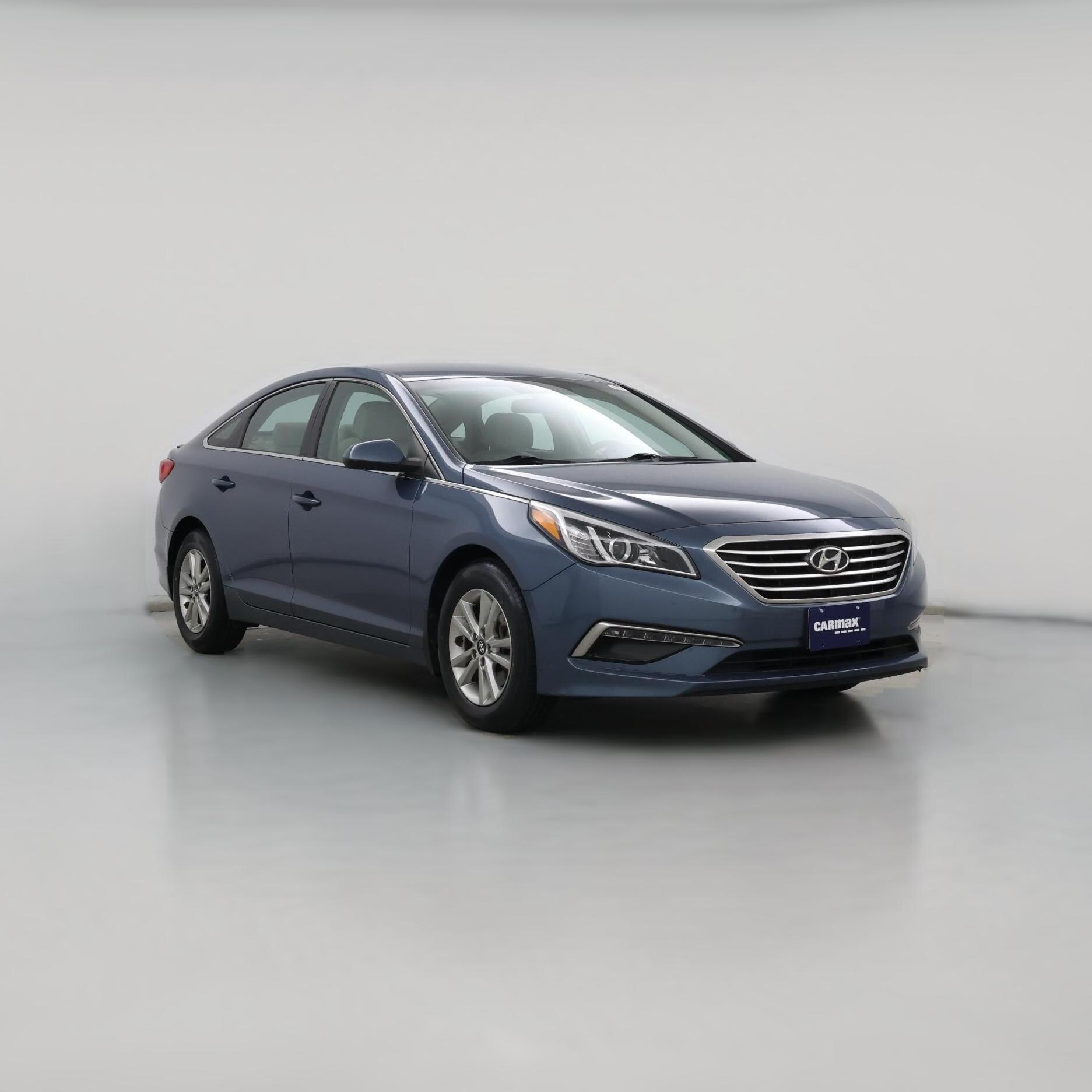 Thumbnail: 2015 Hyundai Sonata - 1
