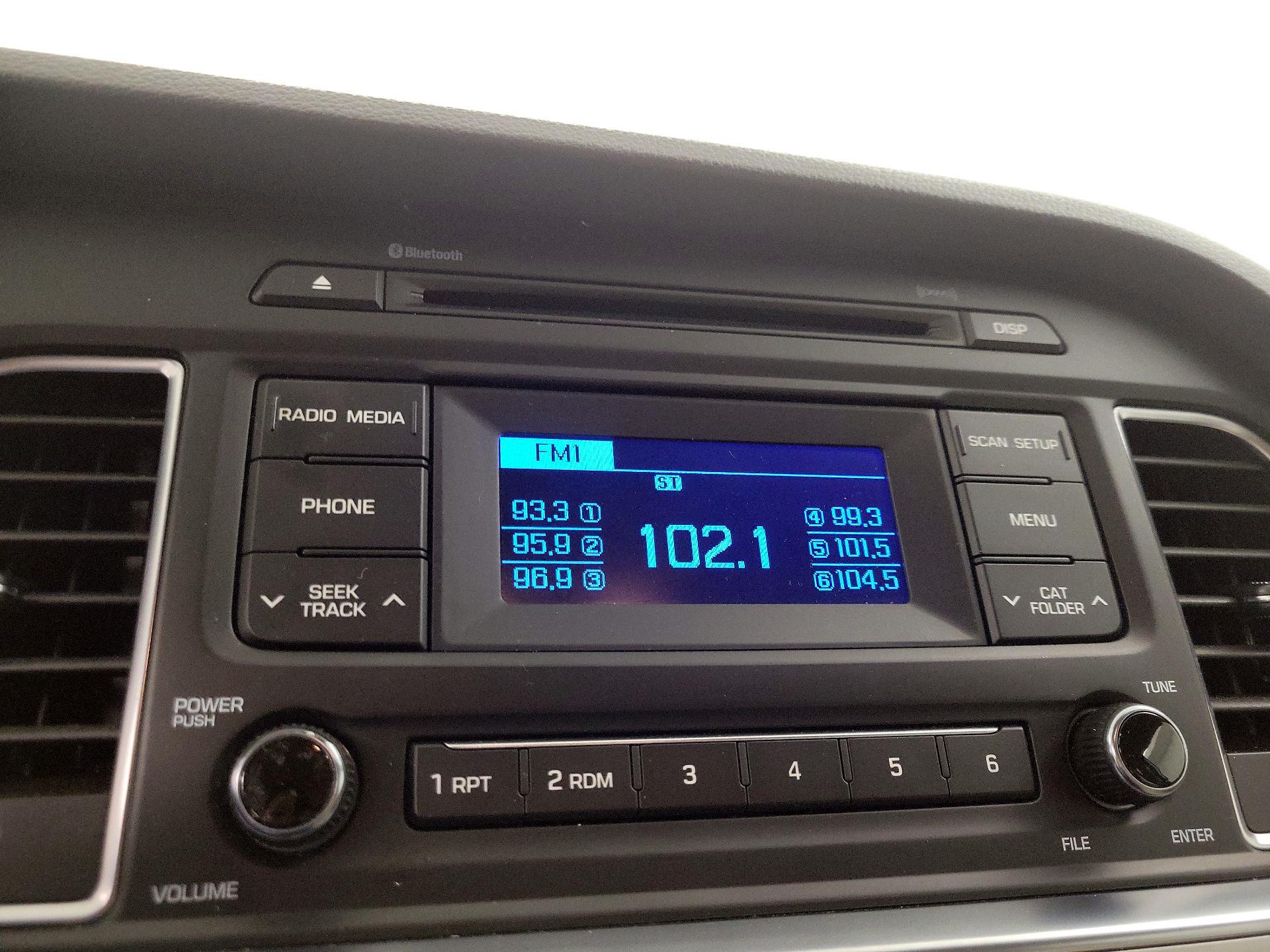 Thumbnail: 2015 Hyundai Sonata - 14