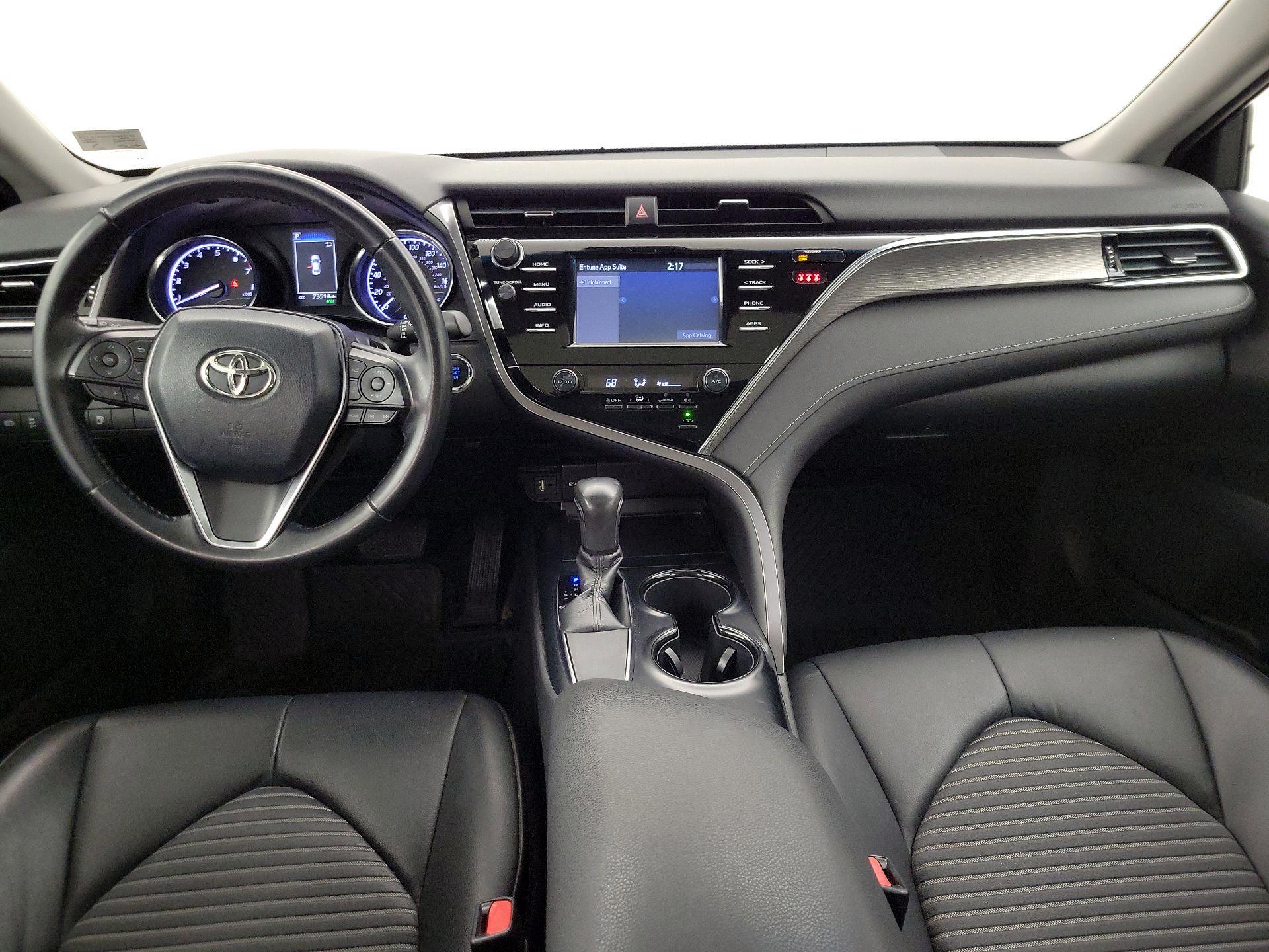 Thumbnail: 2018 Toyota Camry - 9