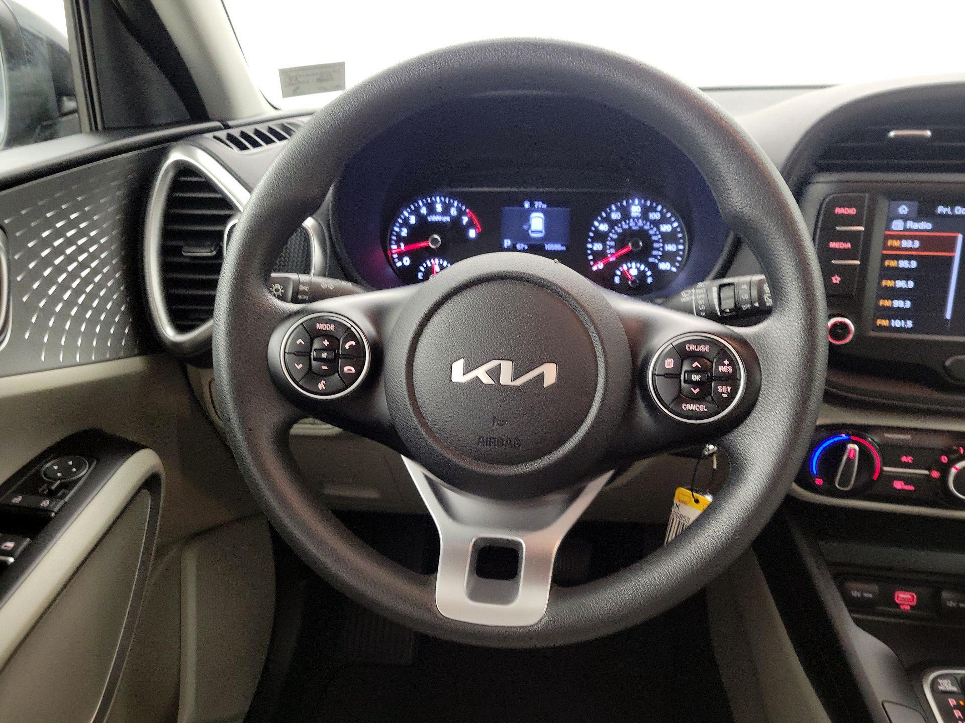 Thumbnail: 2022 Kia Soul - 10