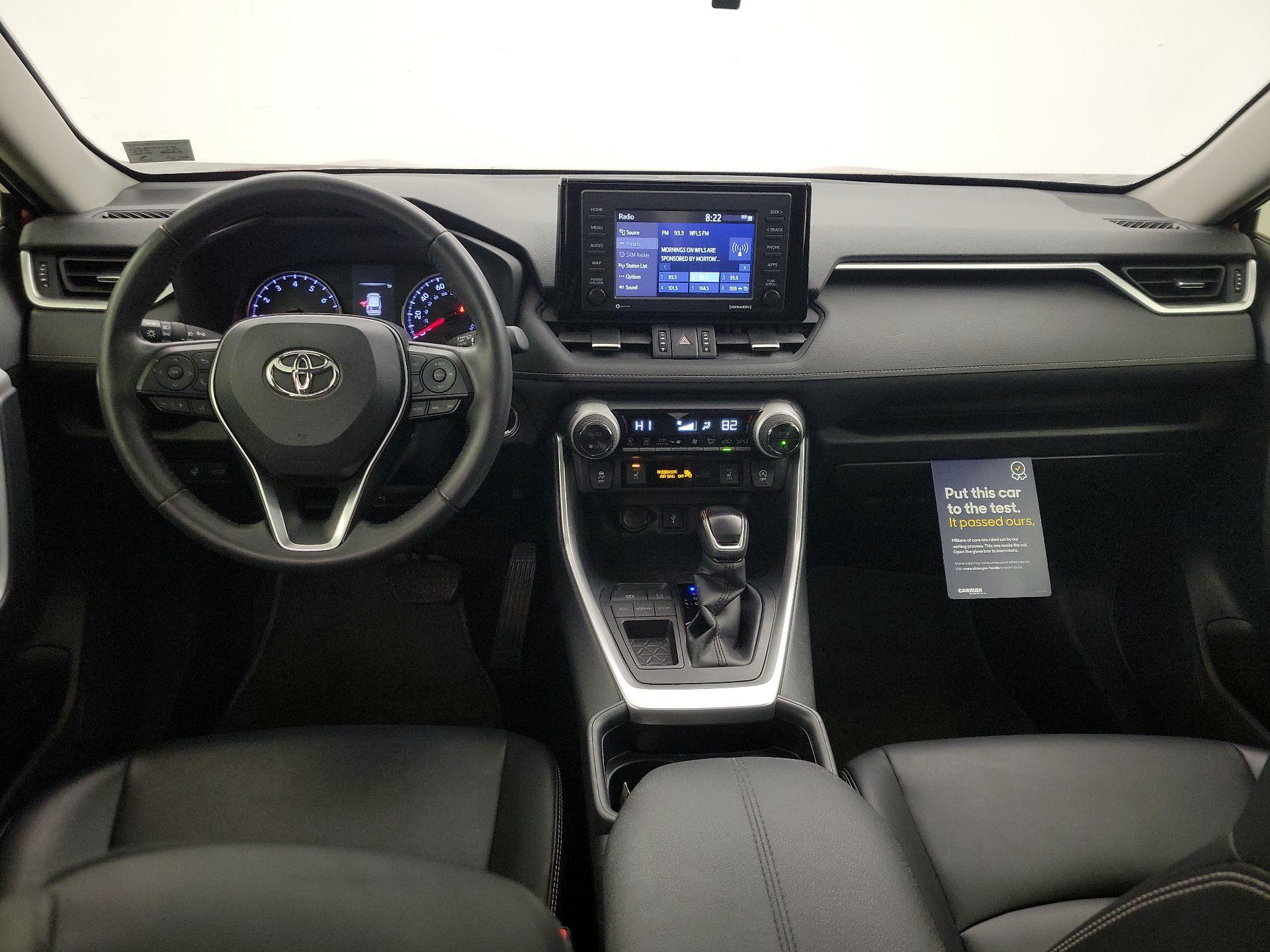 Thumbnail: 2020 Toyota RAV4 - 9