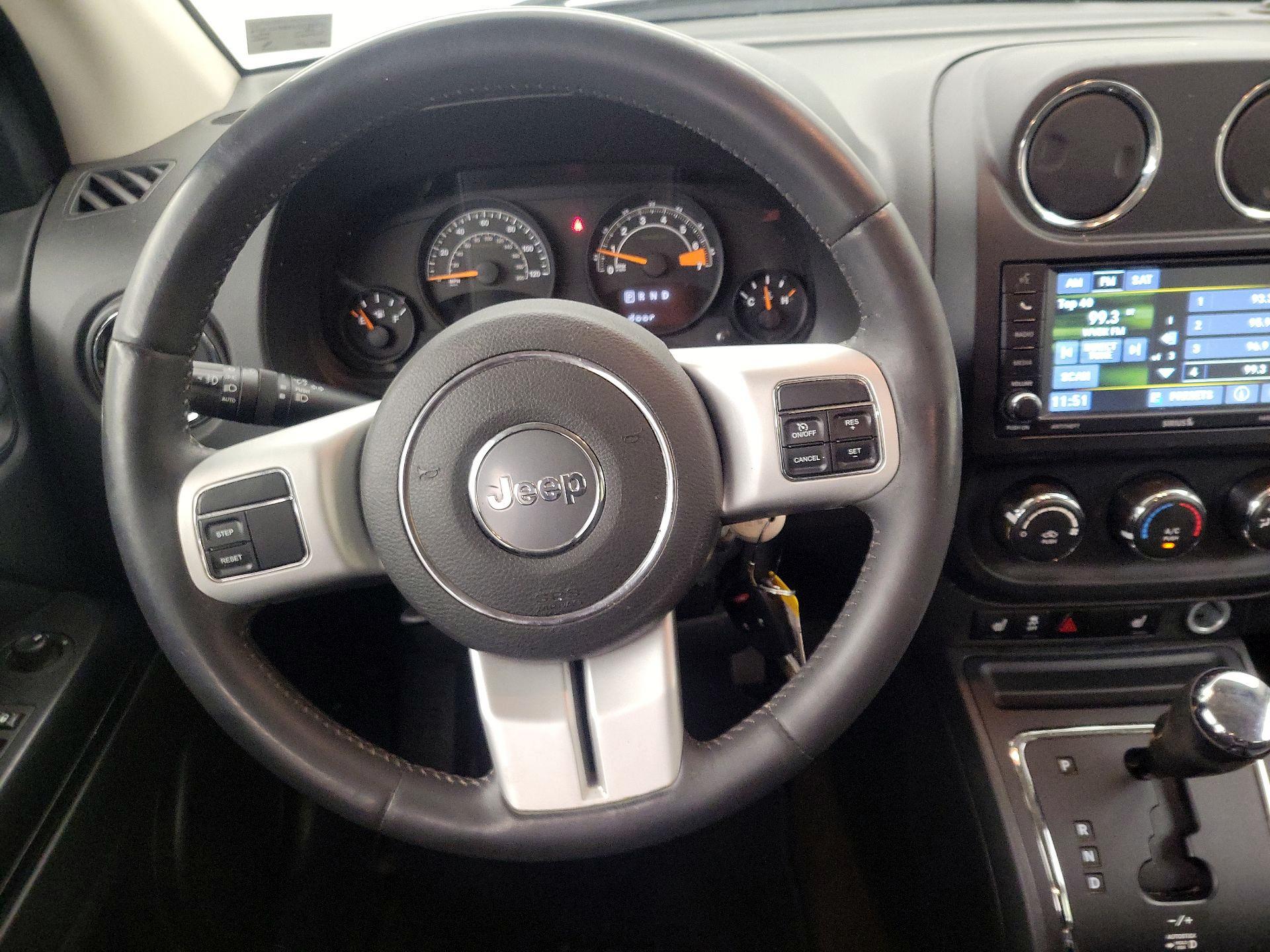 Thumbnail: 2016 Jeep Compass - 10