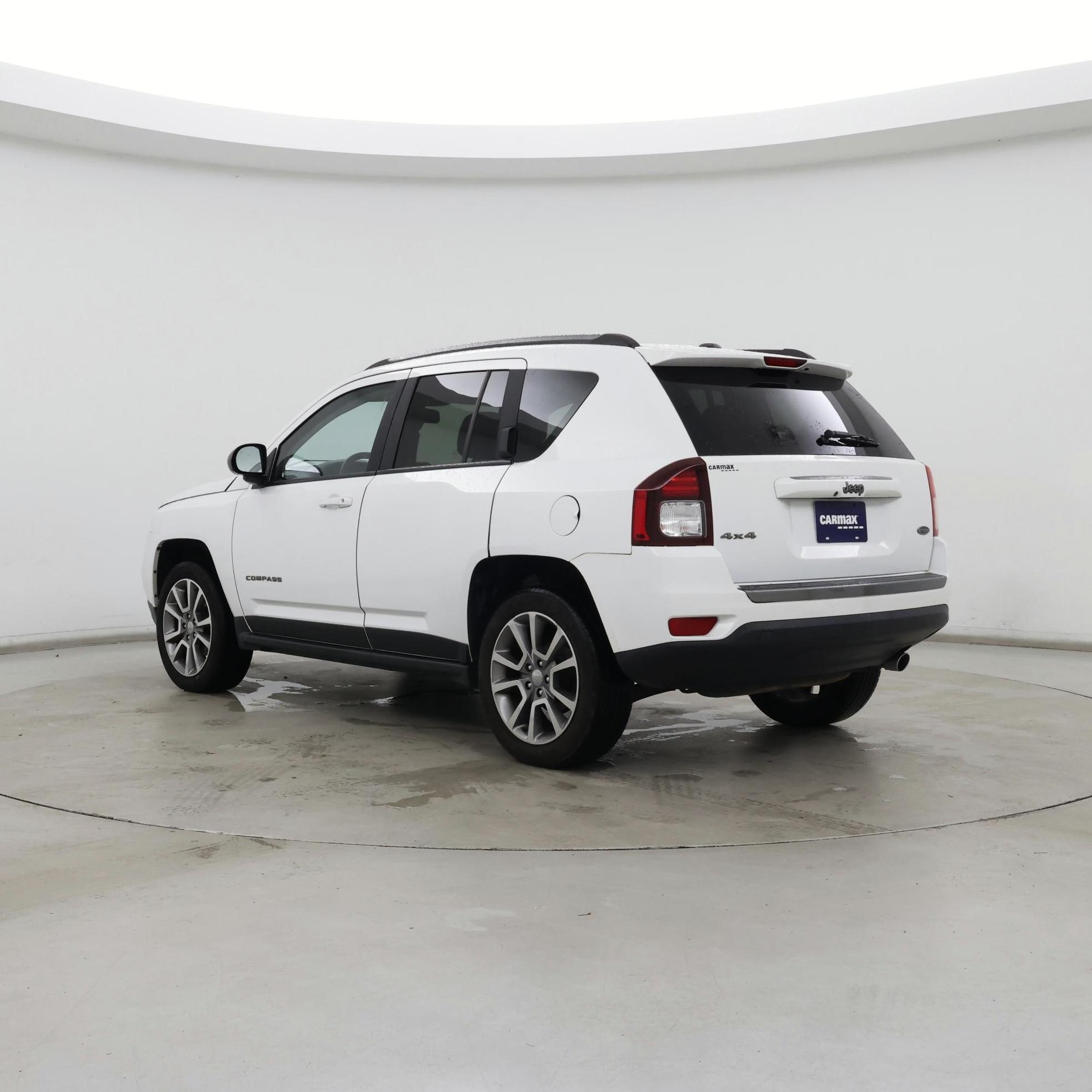 Thumbnail: 2016 Jeep Compass - 2