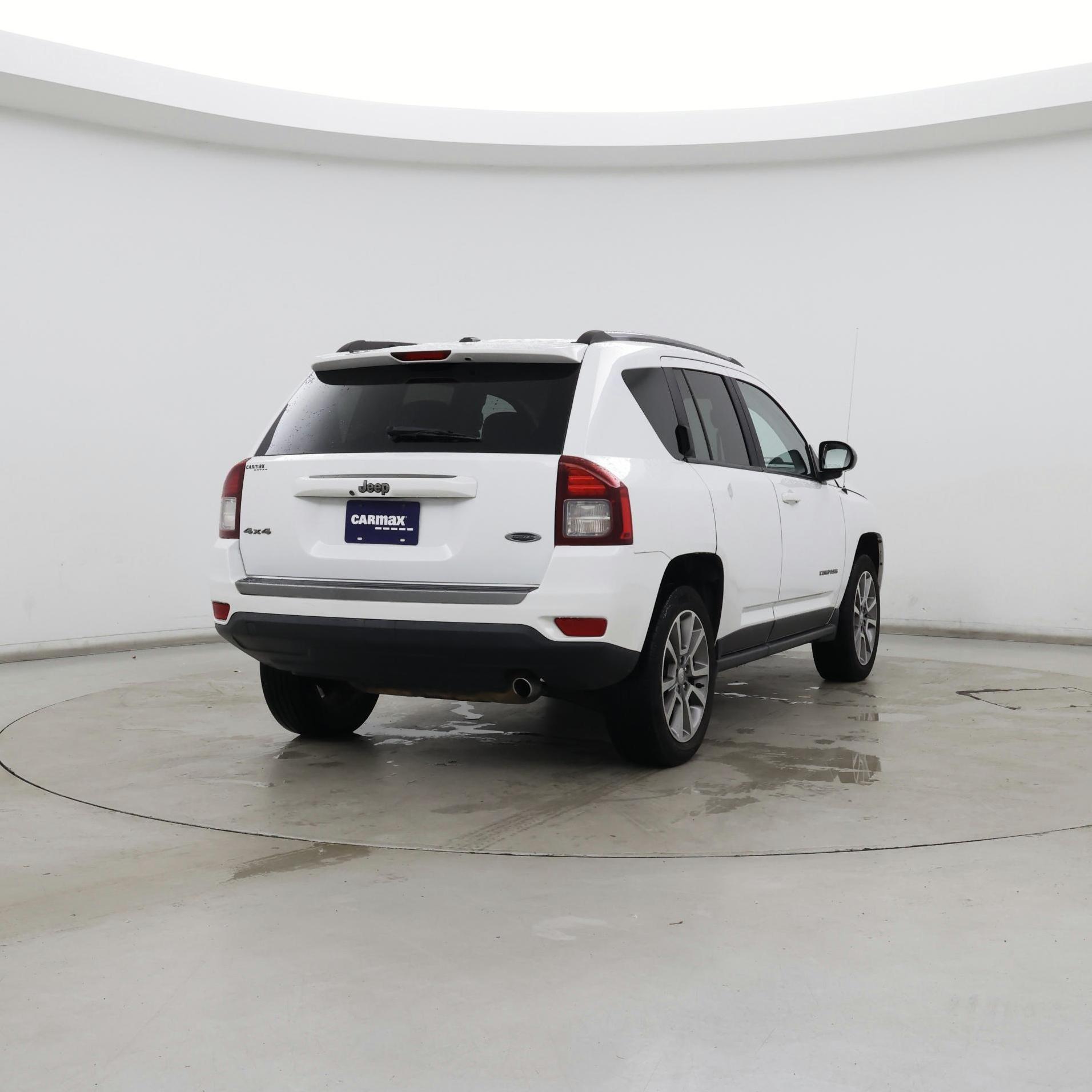 Thumbnail: 2016 Jeep Compass - 8