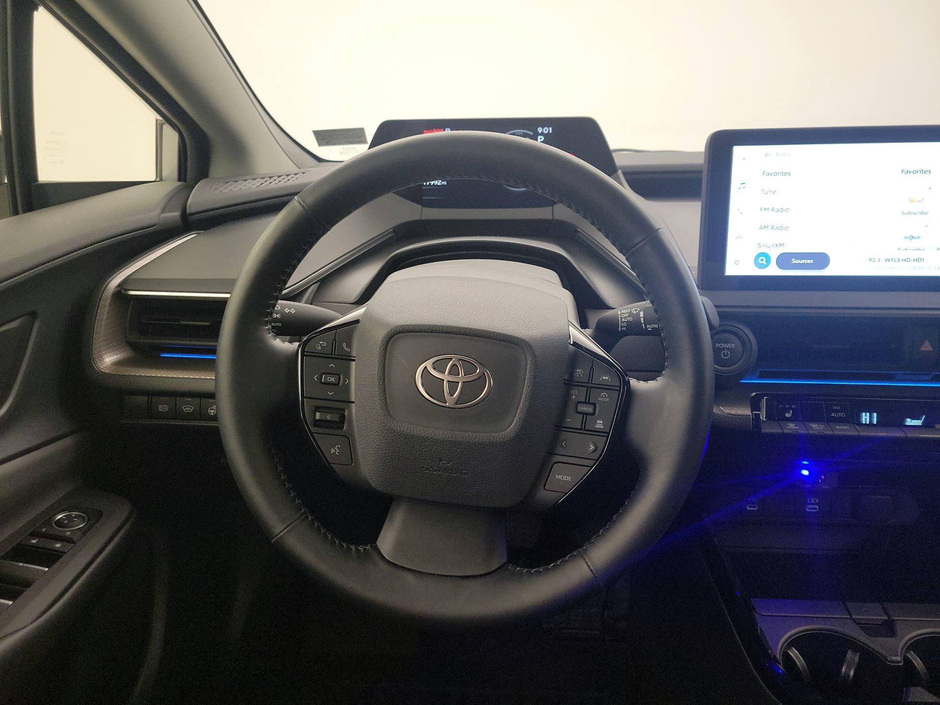 Thumbnail: 2024 Toyota Prius - 10