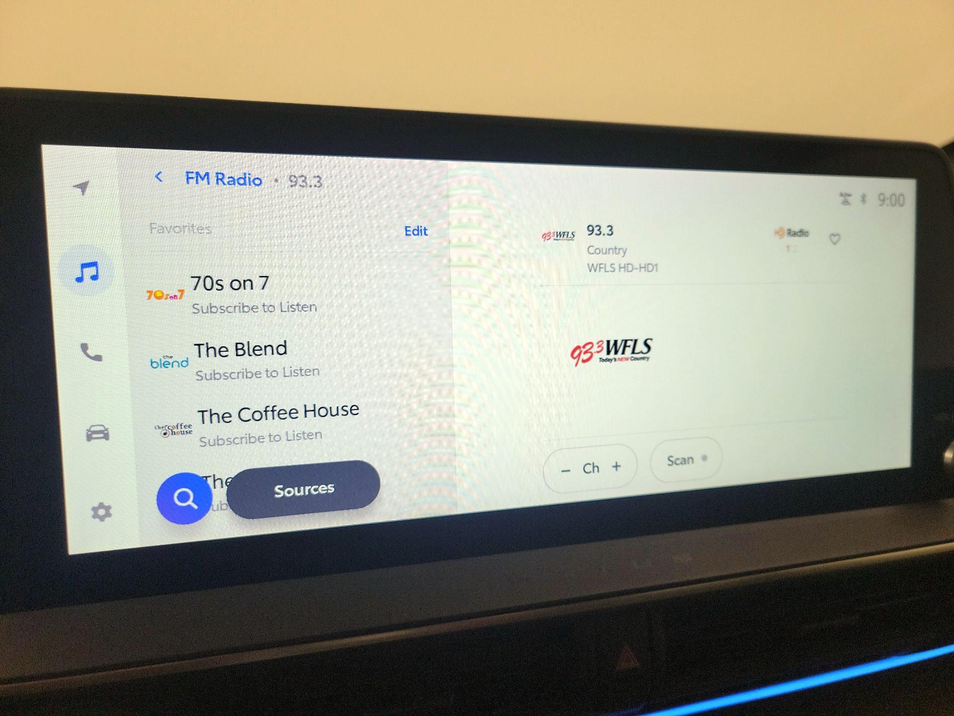 Thumbnail: 2024 Toyota Prius - 15