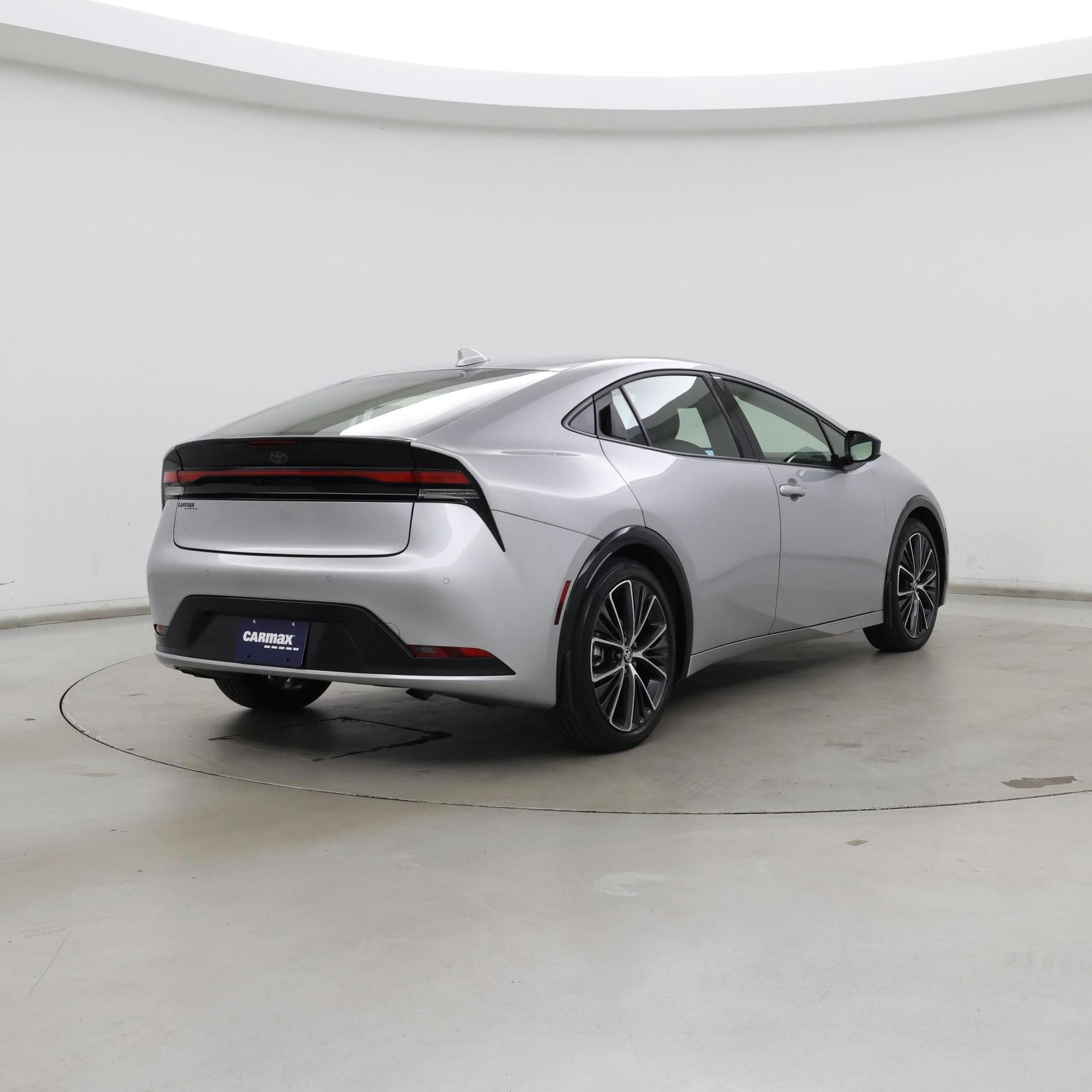 Thumbnail: 2024 Toyota Prius - 8