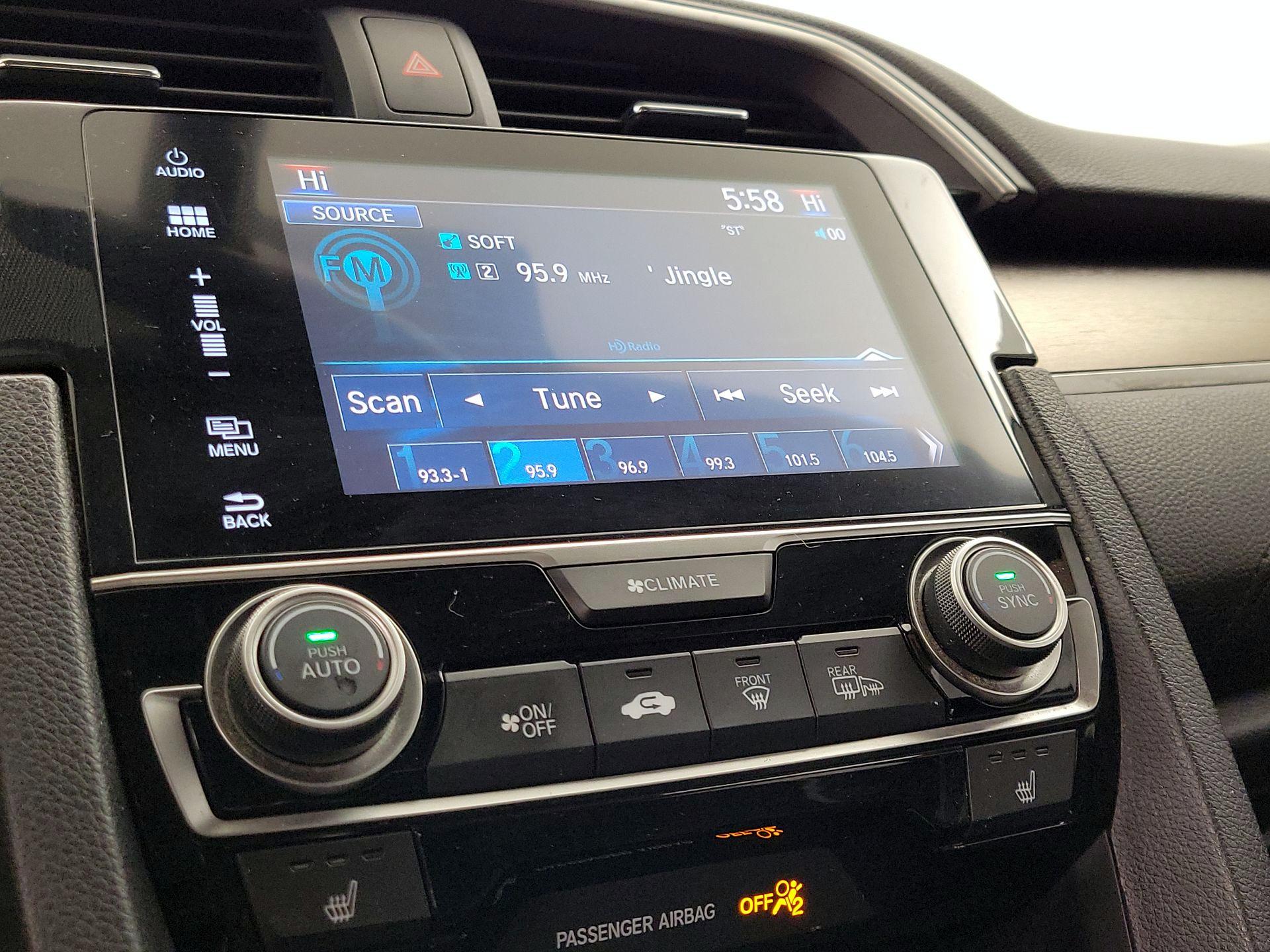 Thumbnail: 2016 Honda Civic - 15