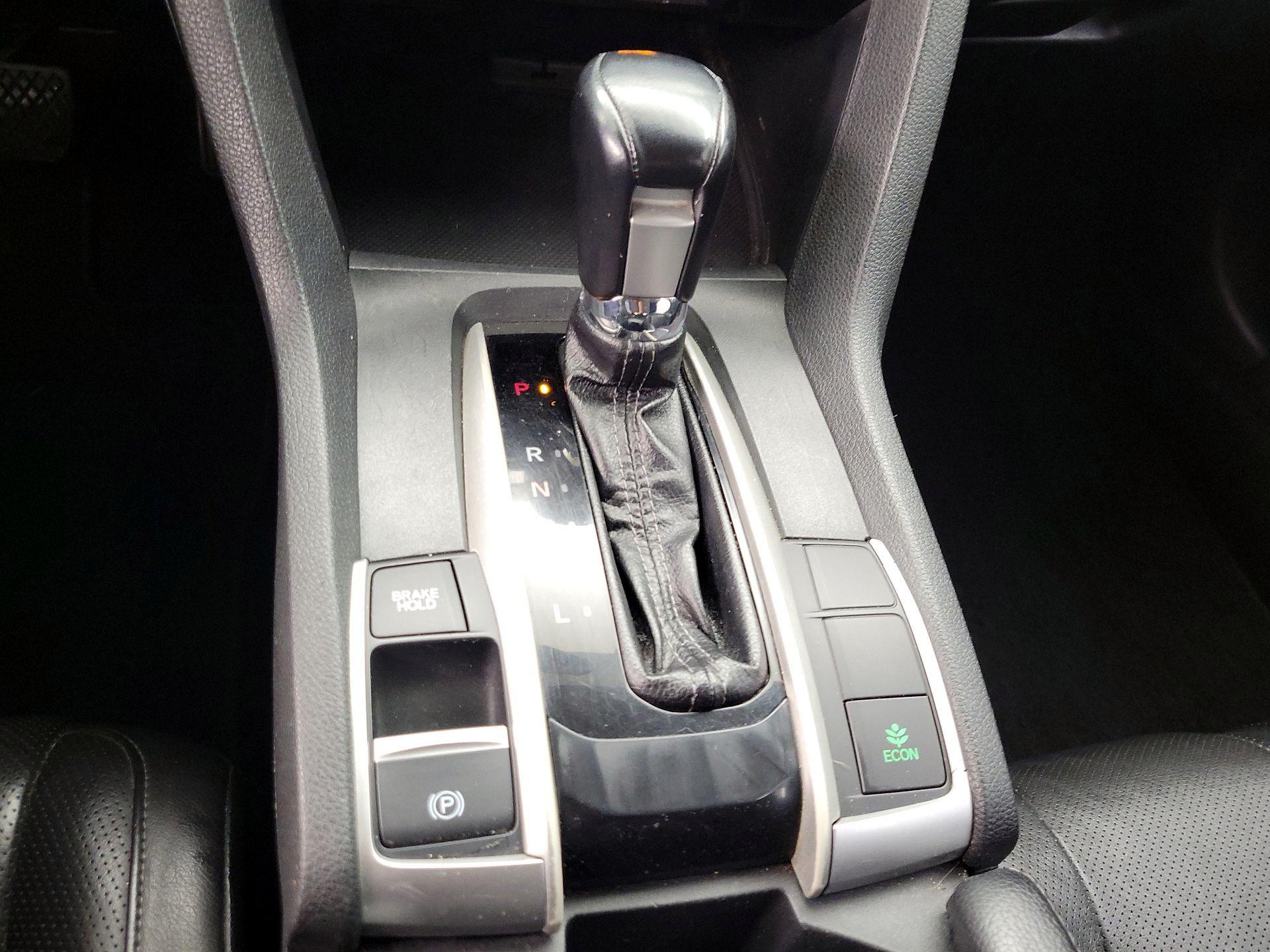 Thumbnail: 2016 Honda Civic - 17