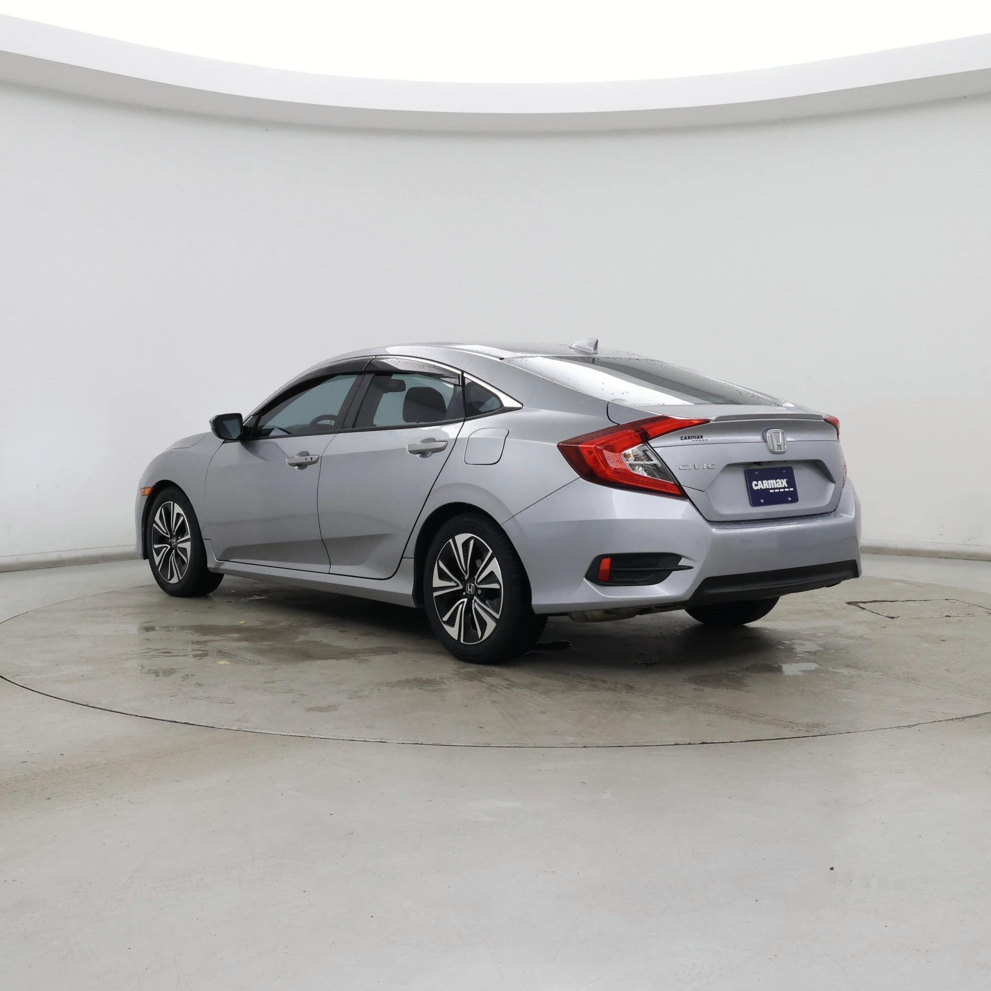 Thumbnail: 2016 Honda Civic - 2