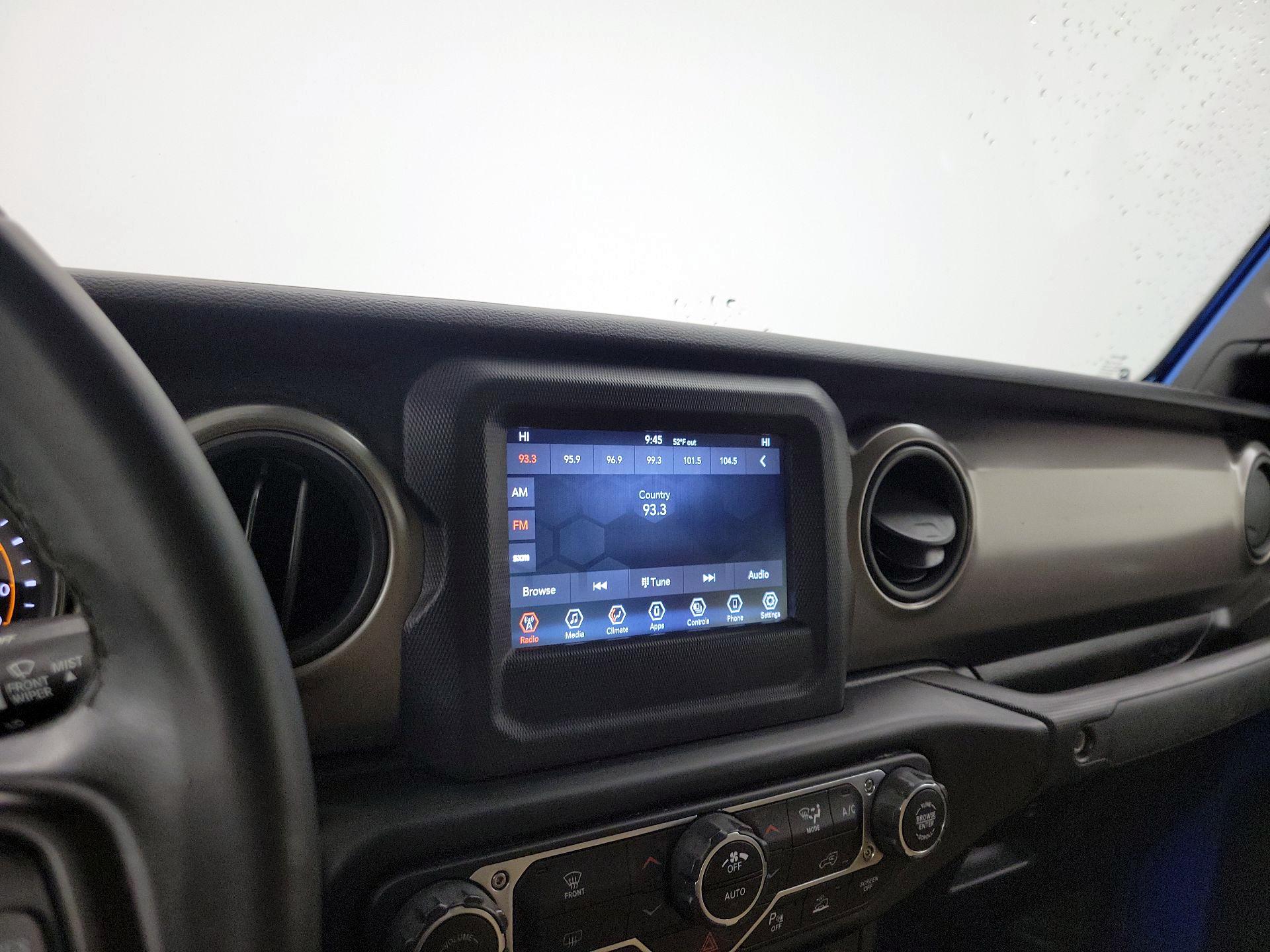 Thumbnail: 2021 Jeep Gladiator - 15