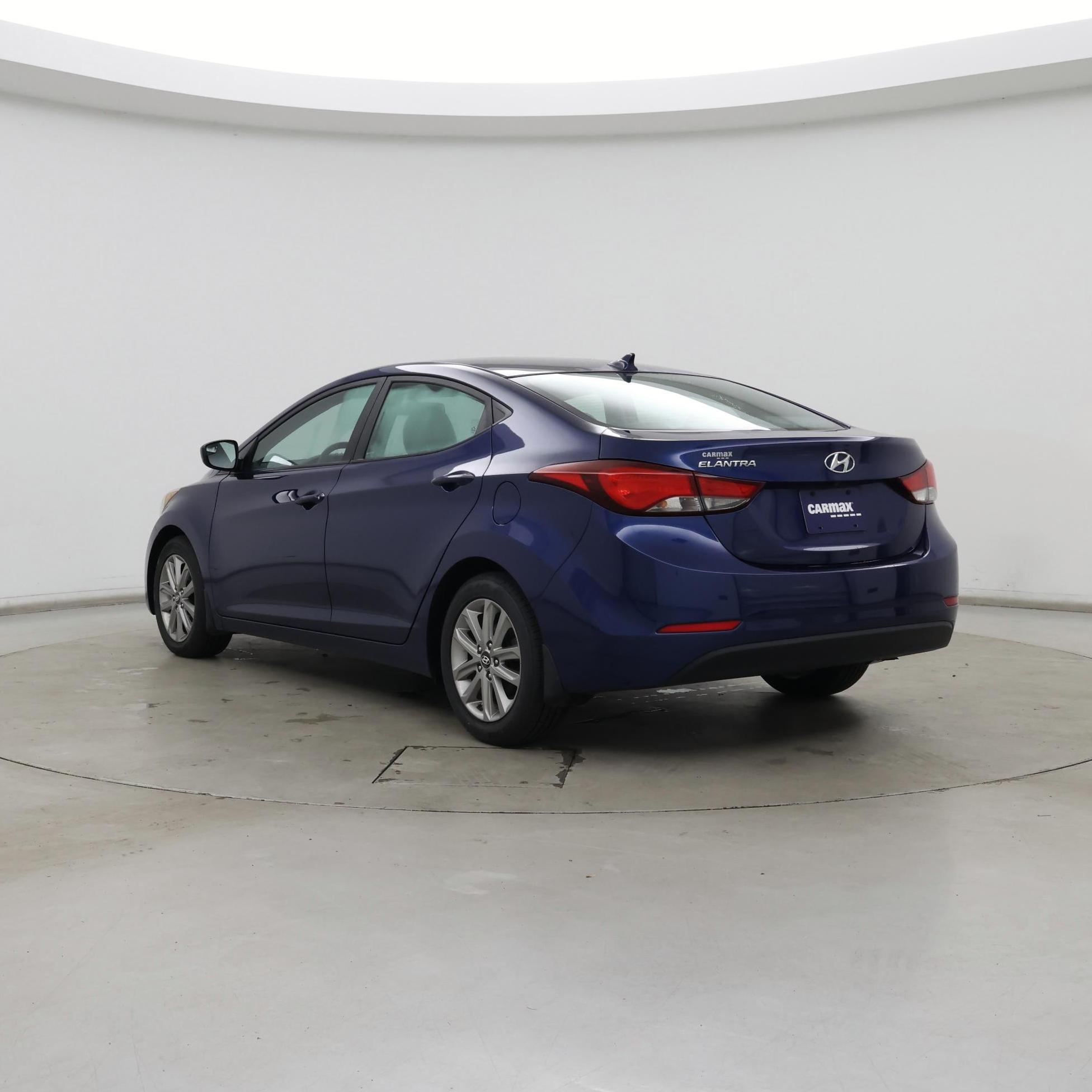 Thumbnail: 2016 Hyundai Elantra - 2