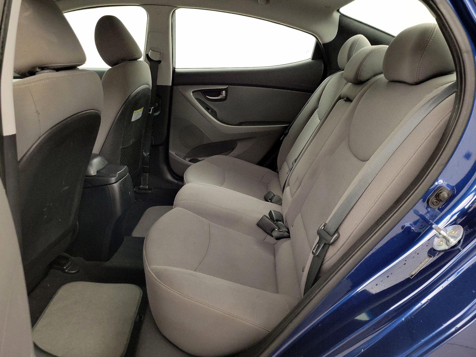 Thumbnail: 2016 Hyundai Elantra - 19