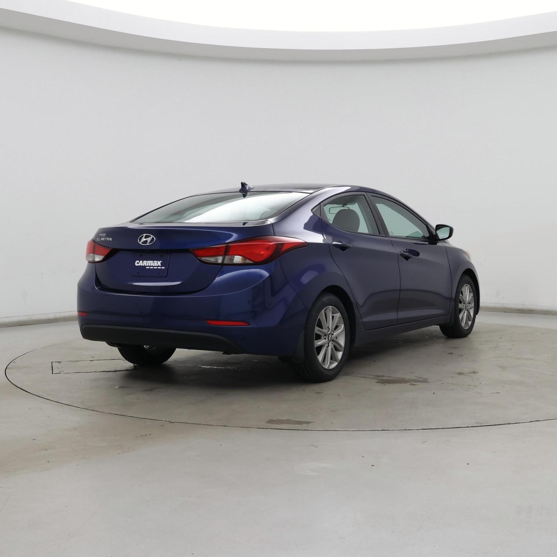 Thumbnail: 2016 Hyundai Elantra - 8