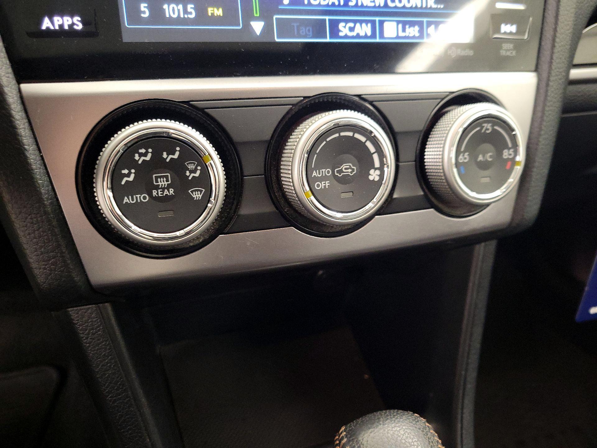 Thumbnail: 2017 Subaru Crosstrek - 16