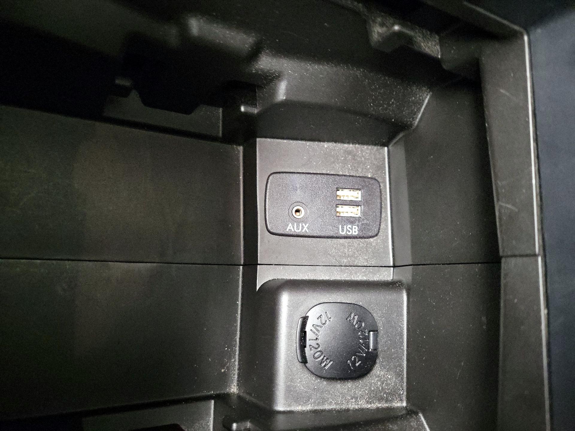 Thumbnail: 2017 Subaru Crosstrek - 18