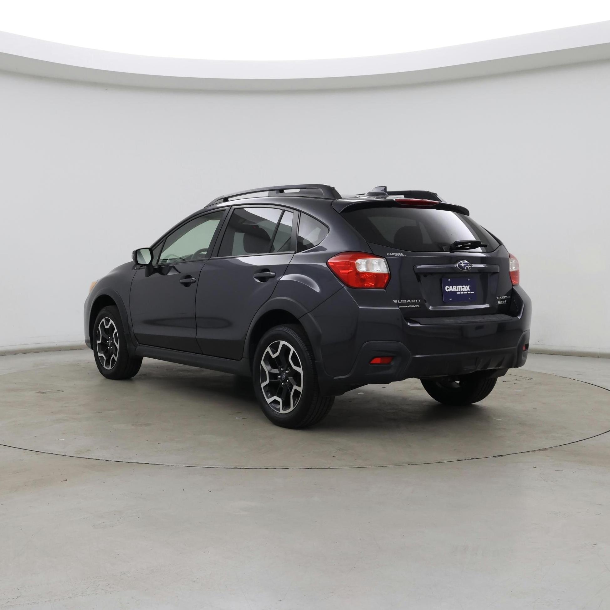 Thumbnail: 2017 Subaru Crosstrek - 2