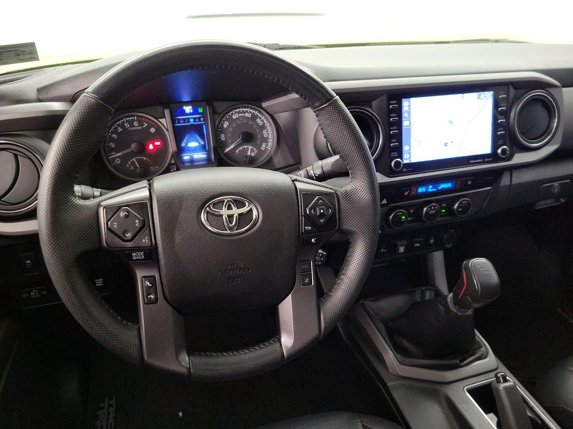 Thumbnail: 2022 Toyota Tacoma - 10