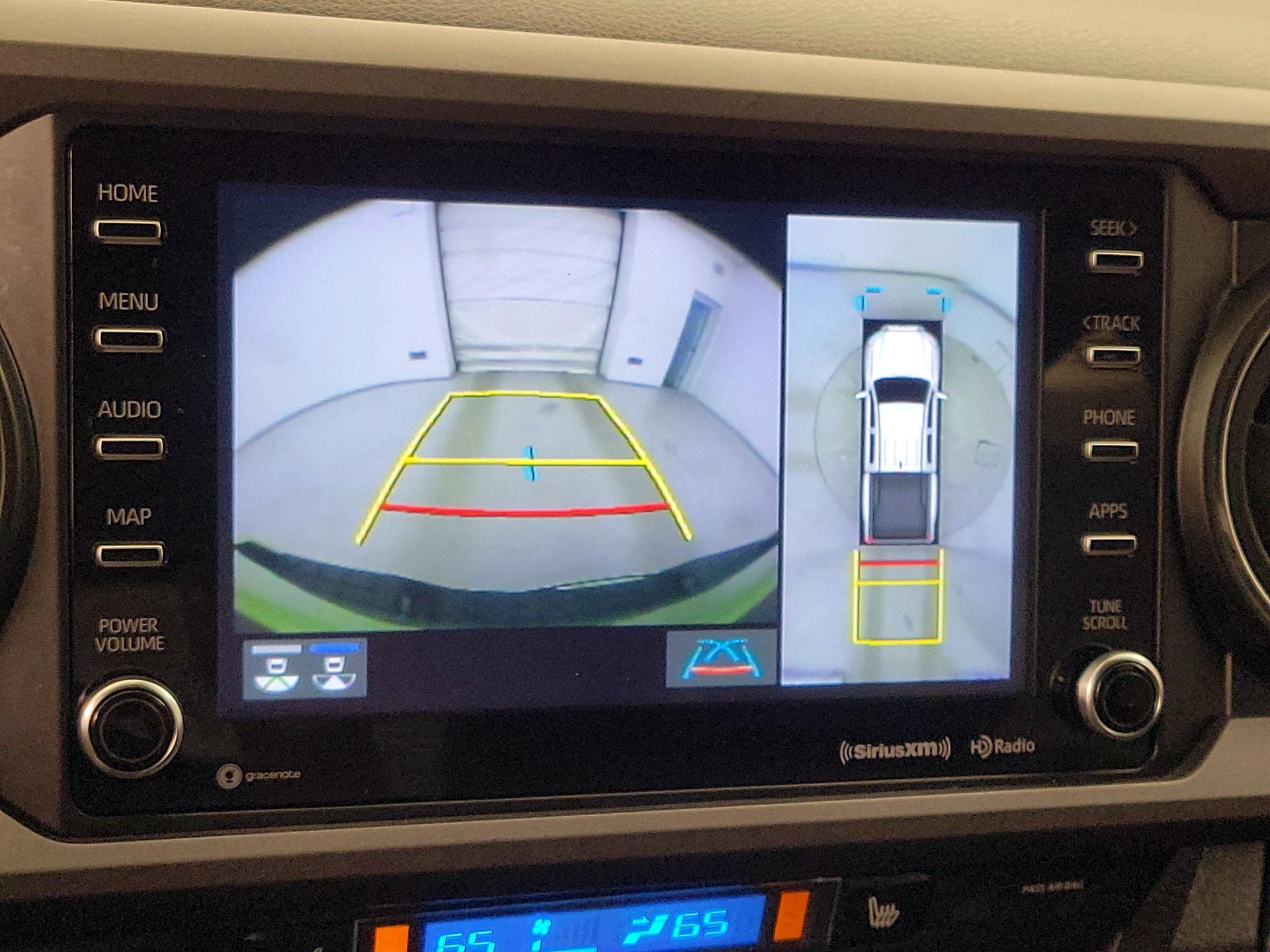 Thumbnail: 2022 Toyota Tacoma - 15