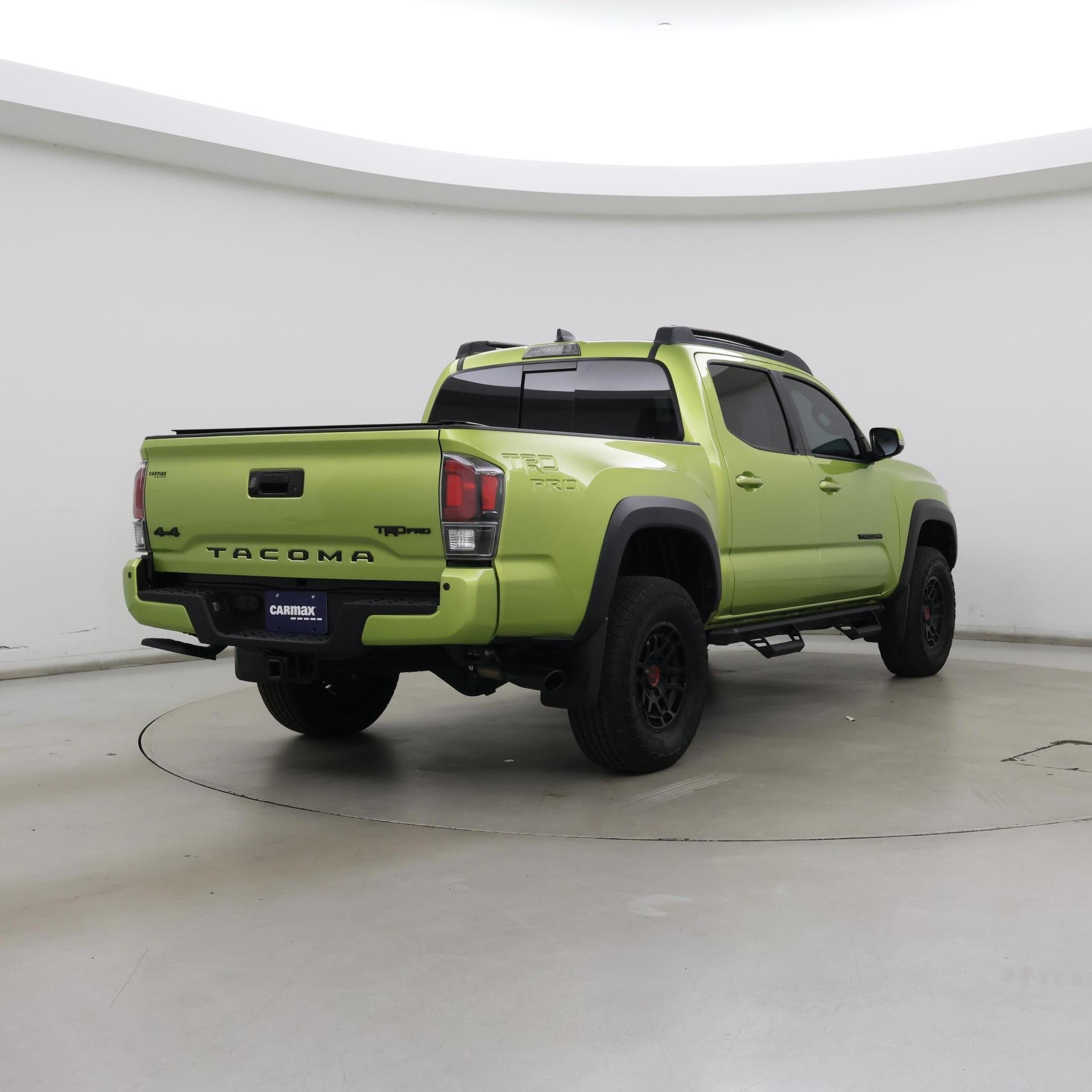 Thumbnail: 2022 Toyota Tacoma - 8