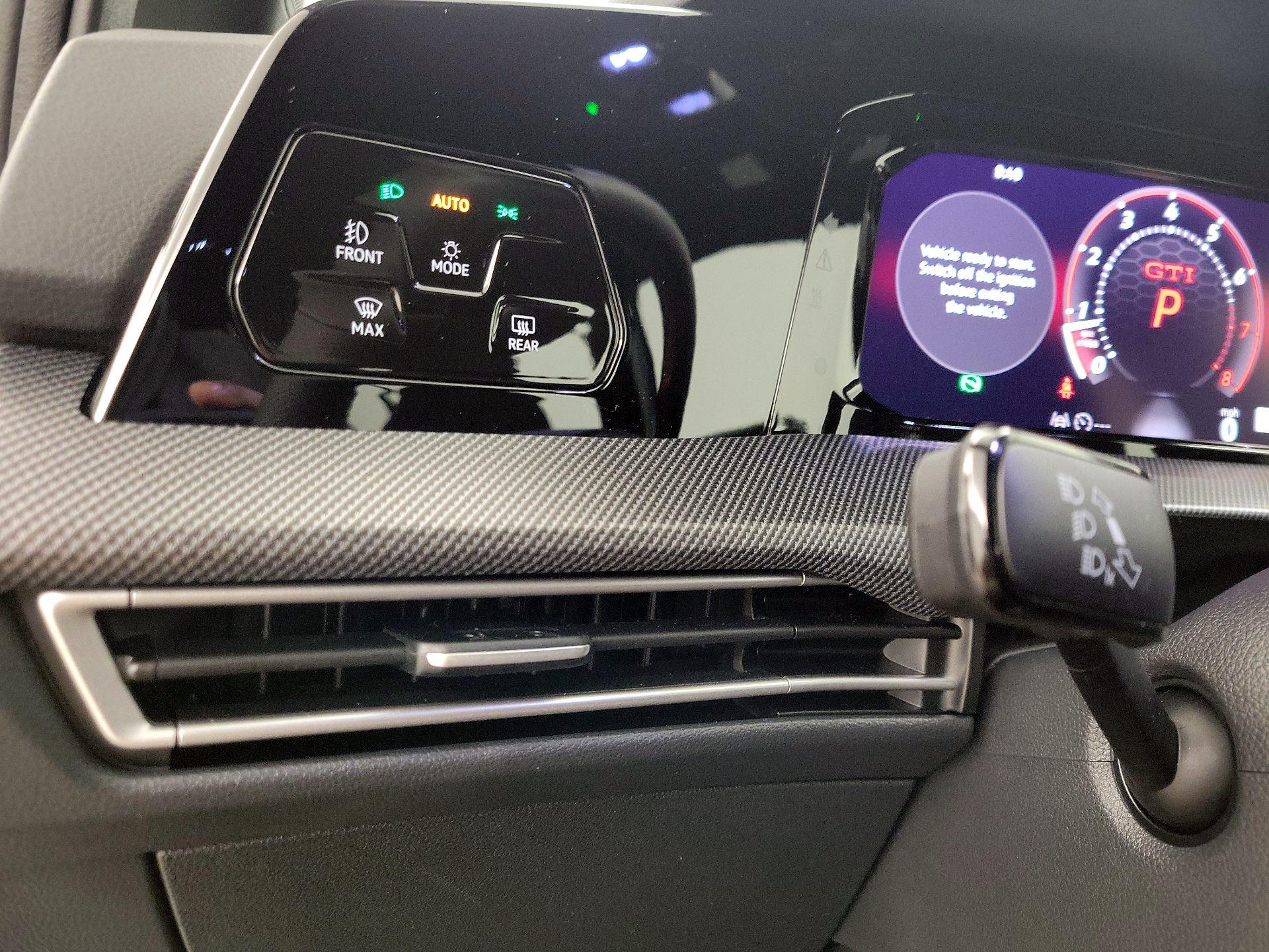 Thumbnail: 2025 Volkswagen Golf - 13