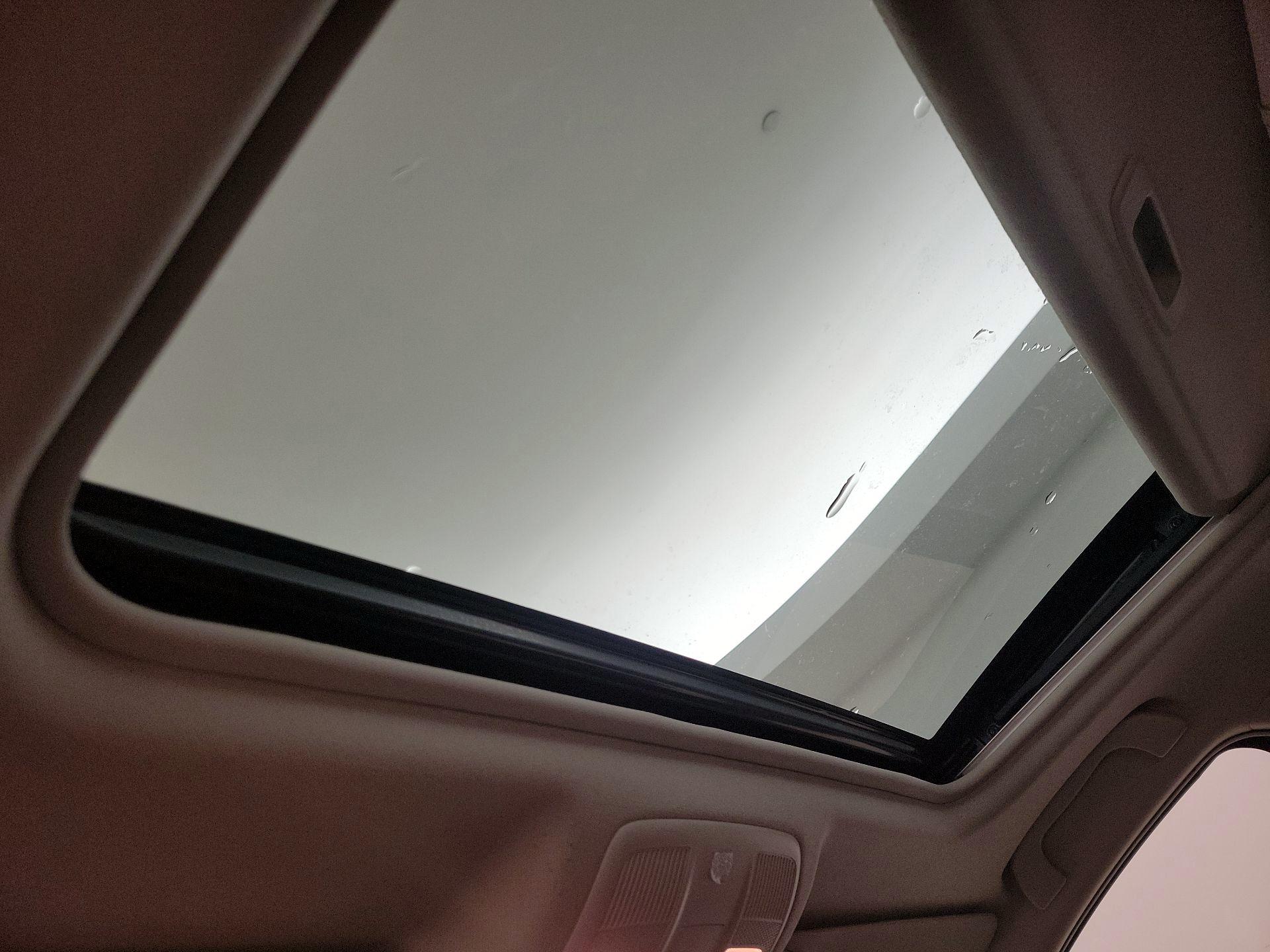 Thumbnail: 2015 Mazda Mazda3 - 20