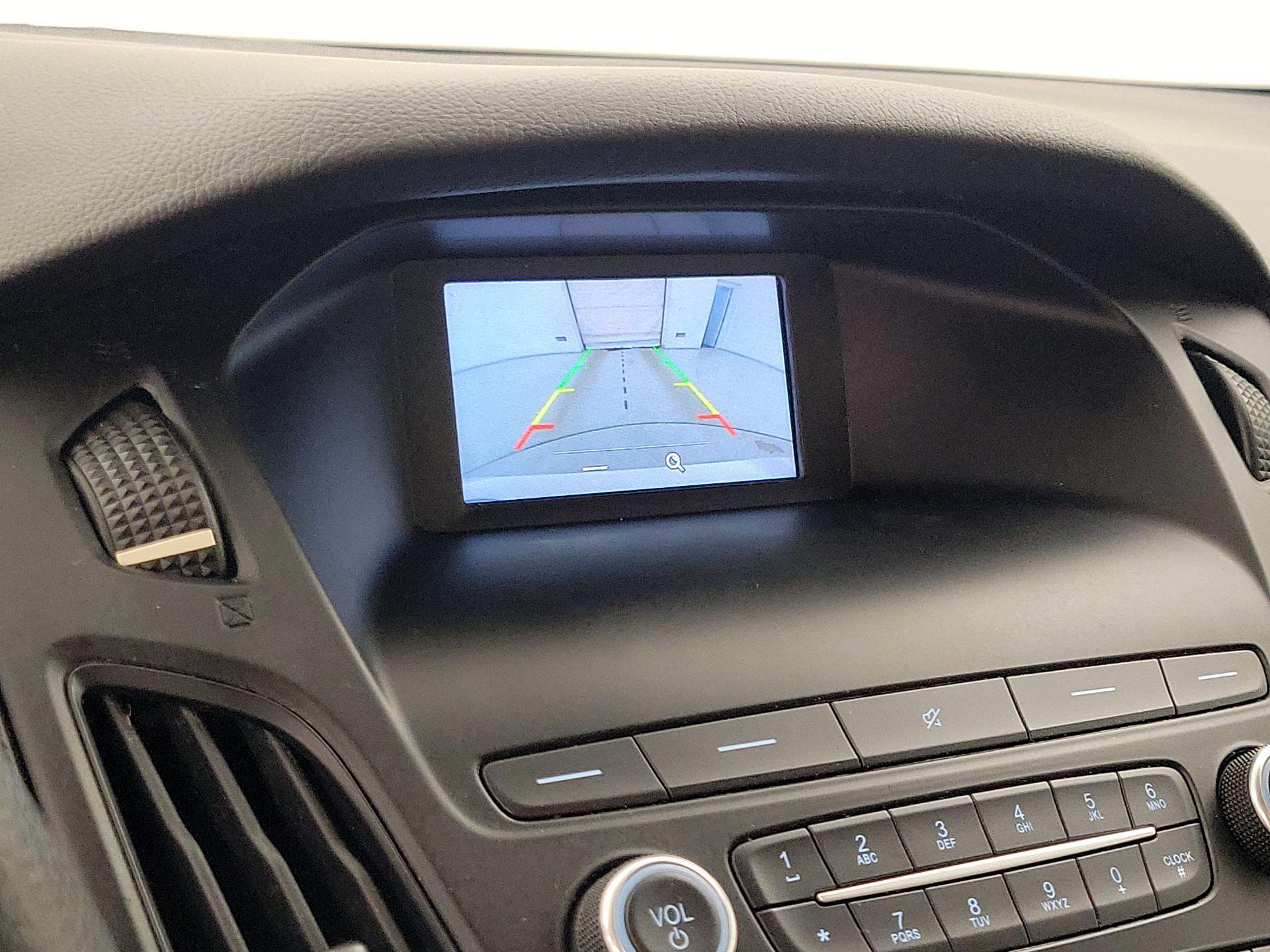 Thumbnail: 2018 Ford Focus - 14