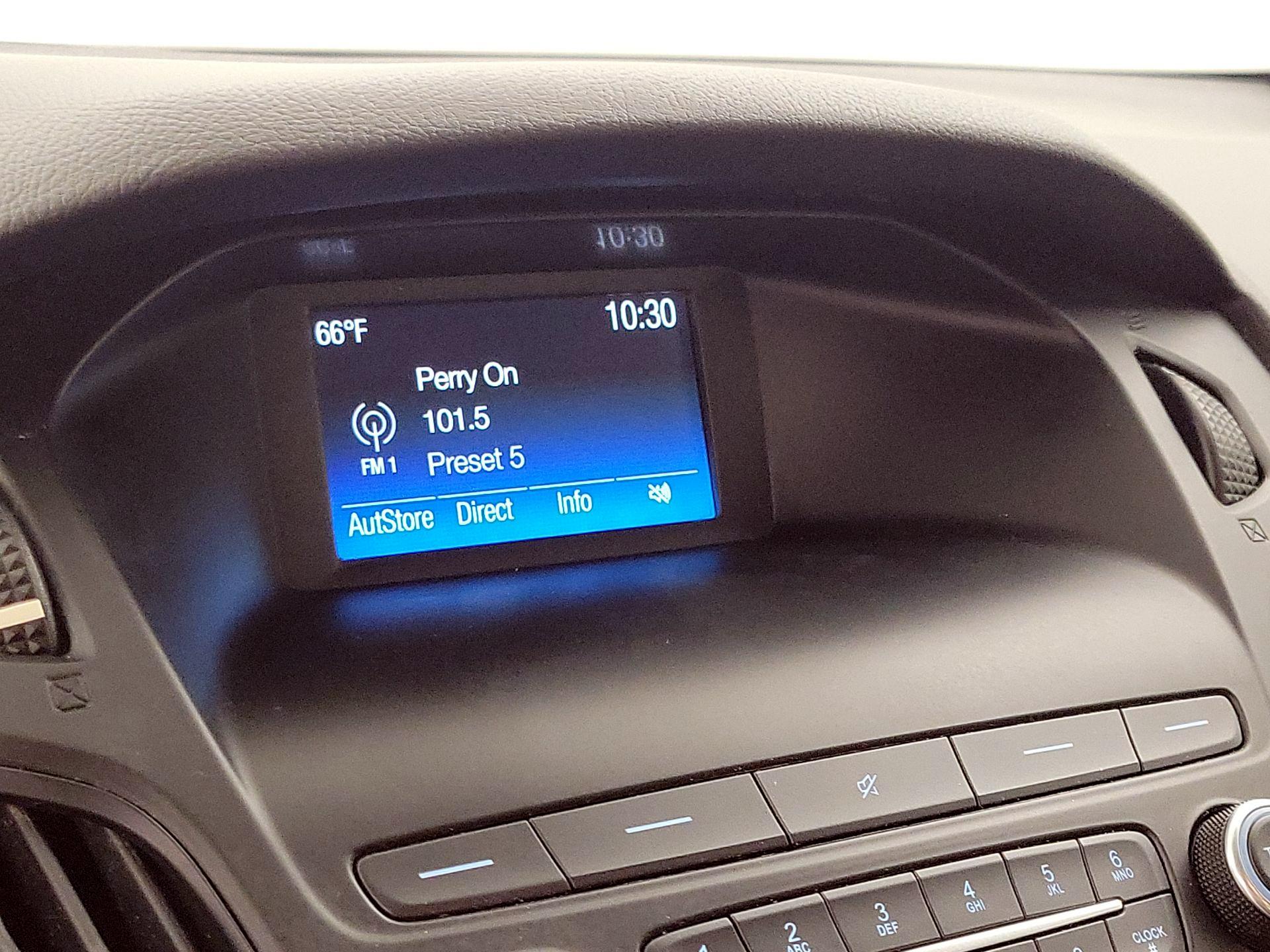 Thumbnail: 2018 Ford Focus - 15