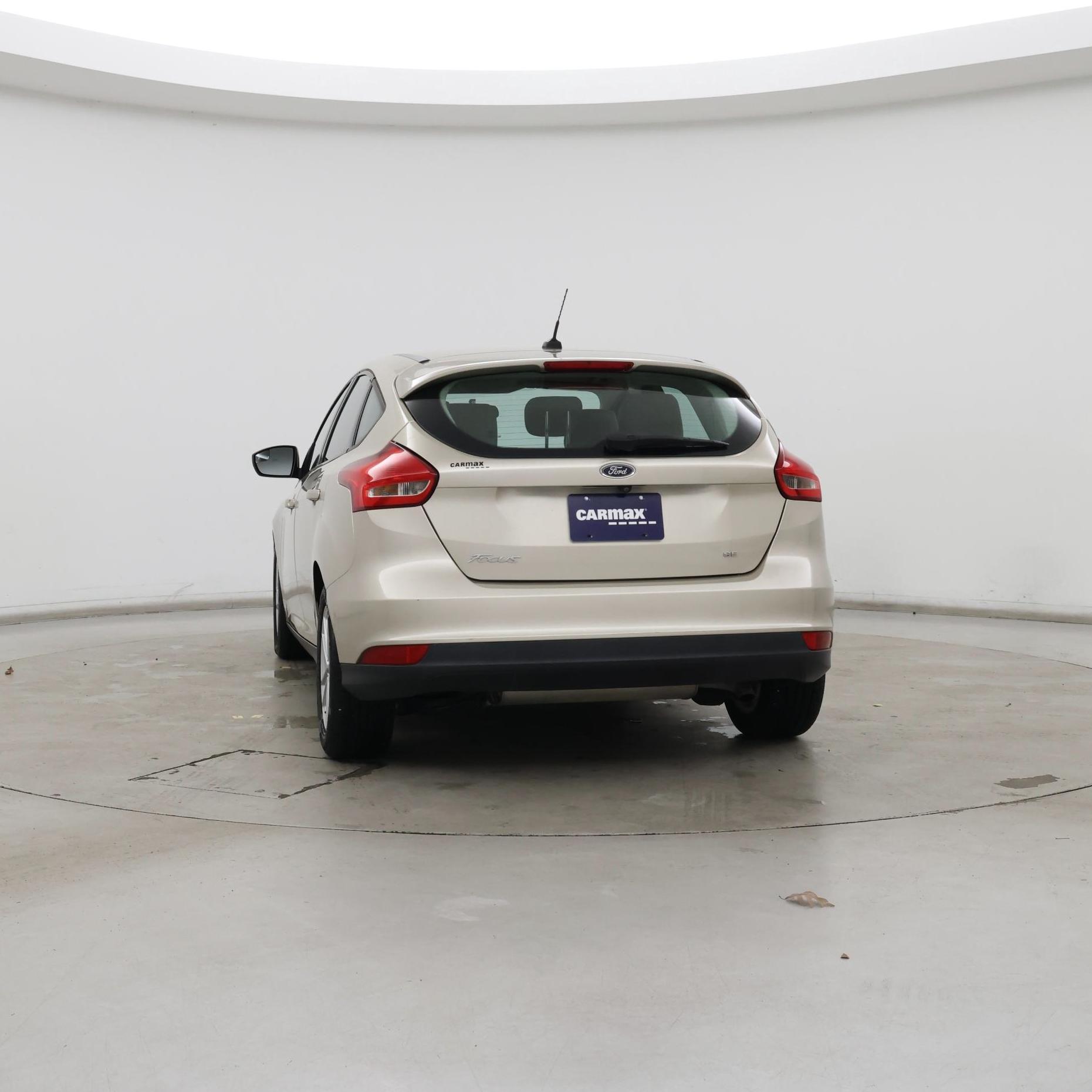 Thumbnail: 2018 Ford Focus - 6