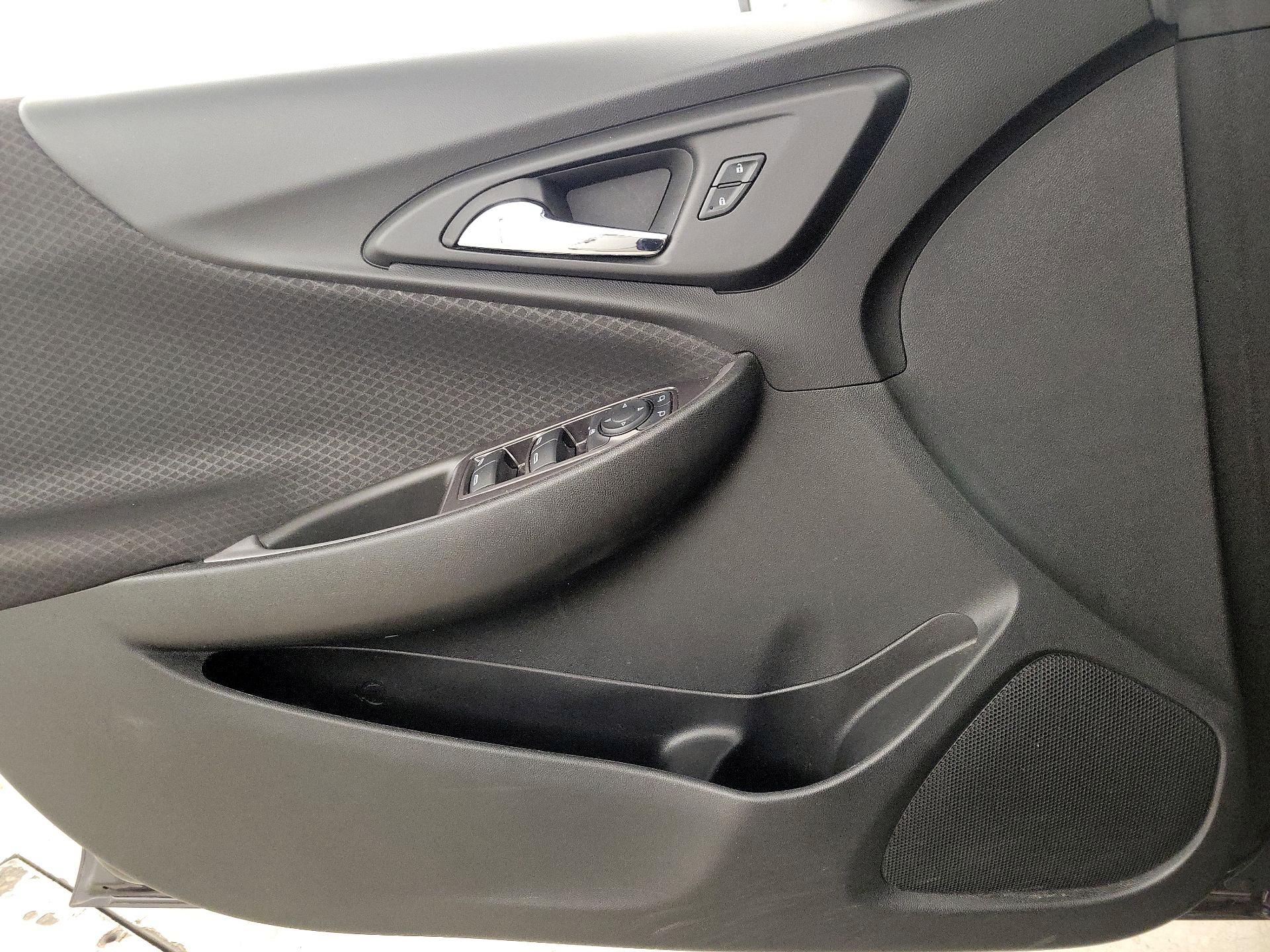 Thumbnail: 2020 Chevrolet Malibu - 12