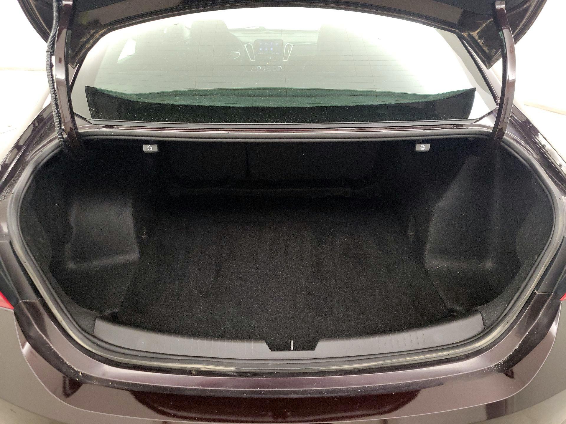 Thumbnail: 2020 Chevrolet Malibu - 20