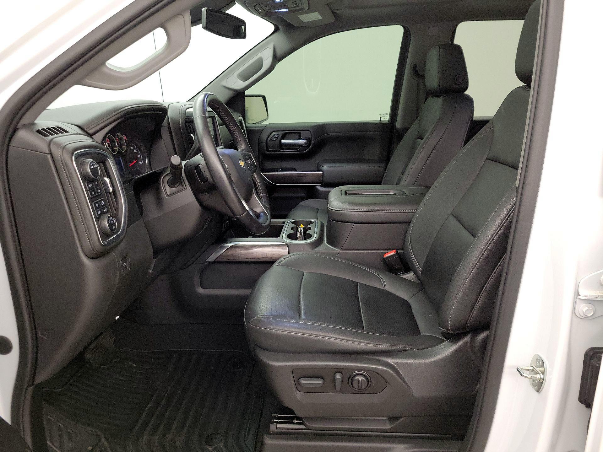 Thumbnail: 2021 Chevrolet Silverado 1500 - 11