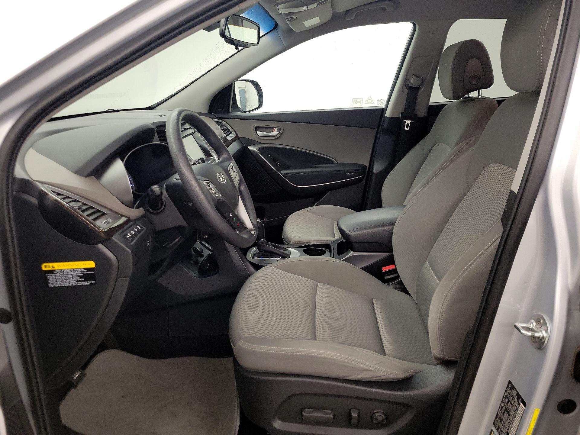 Thumbnail: 2017 Hyundai Santa Fe - 11