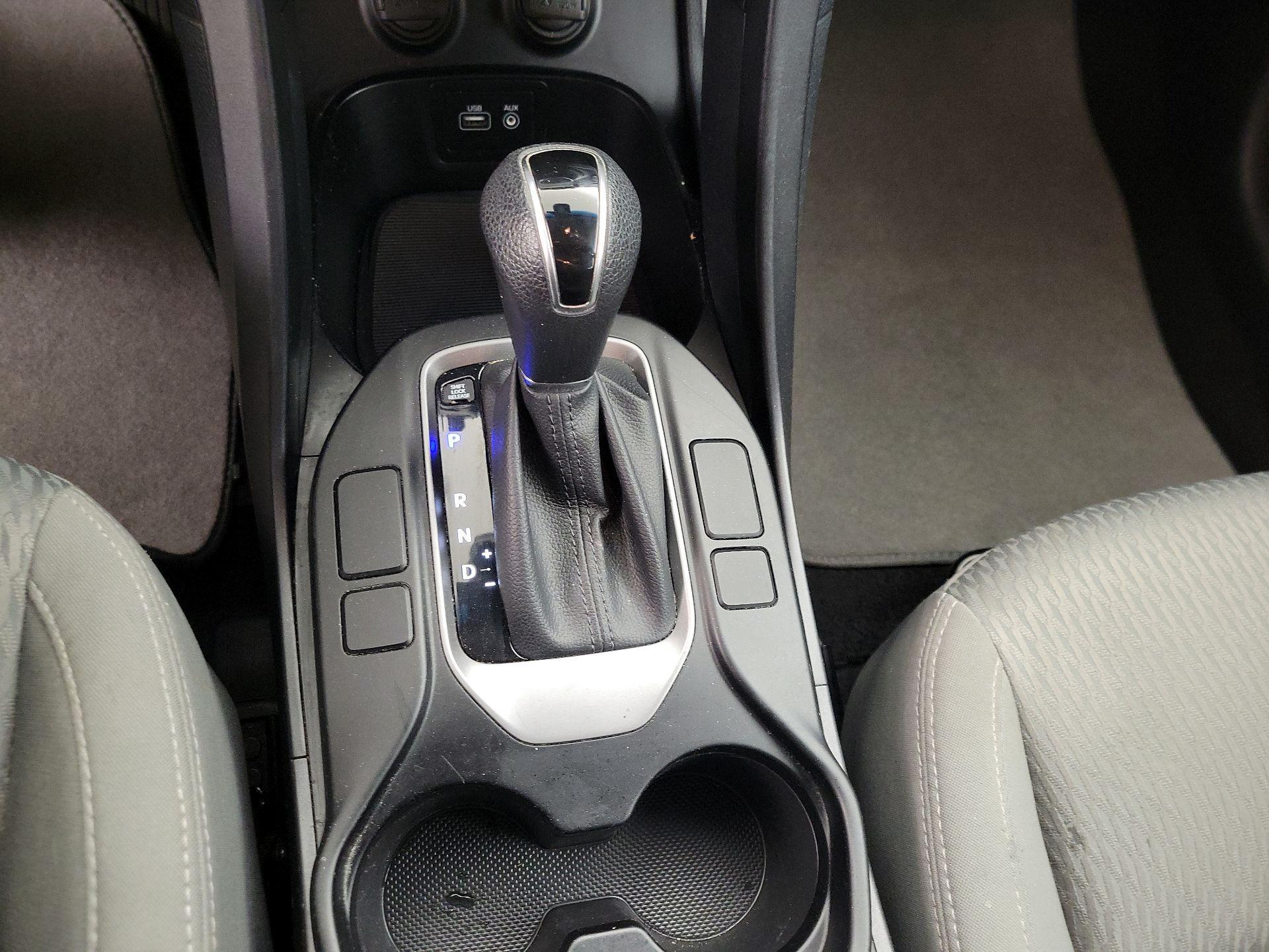 Thumbnail: 2017 Hyundai Santa Fe - 17