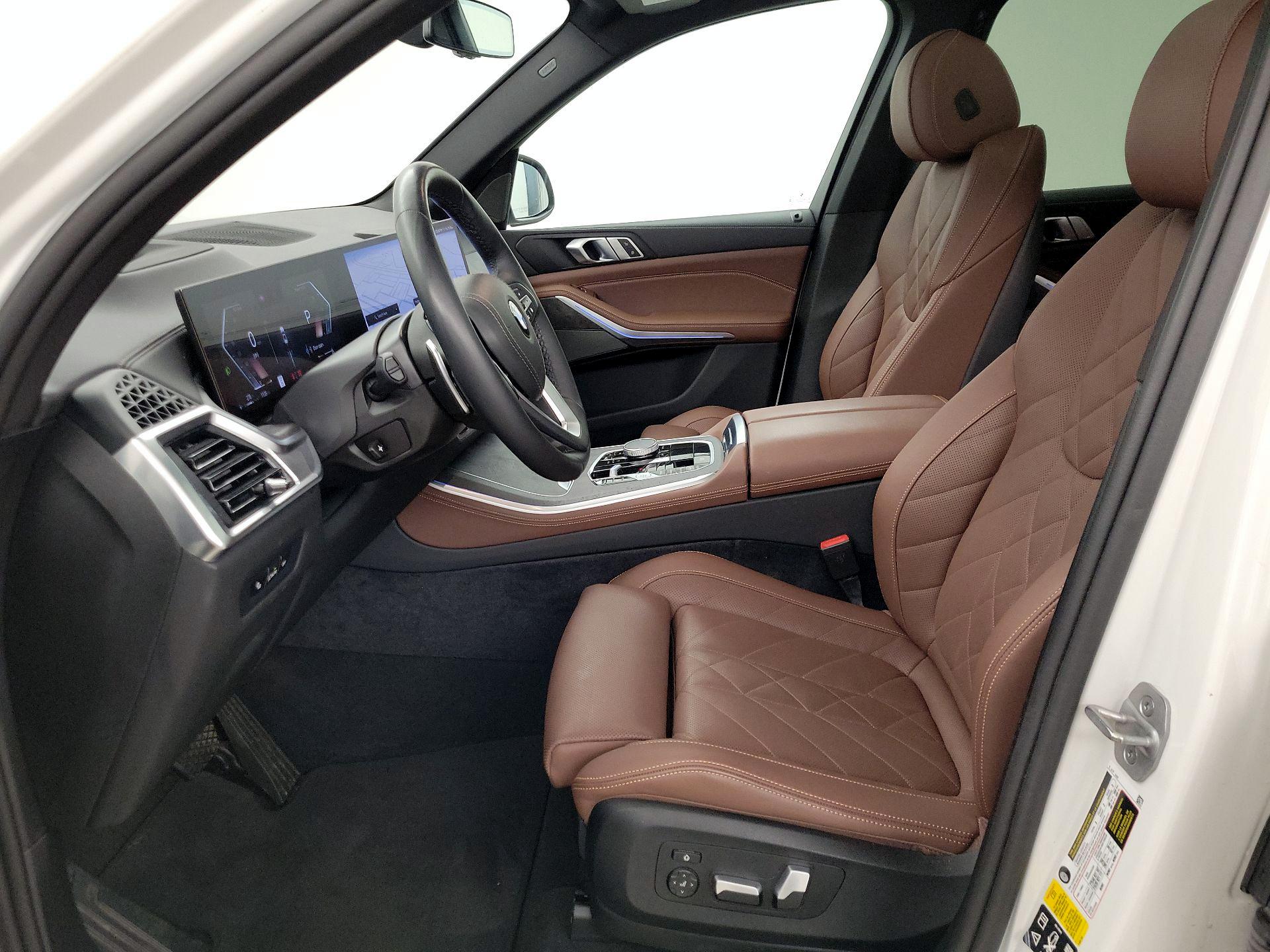 Thumbnail: 2024 BMW X5 - 11